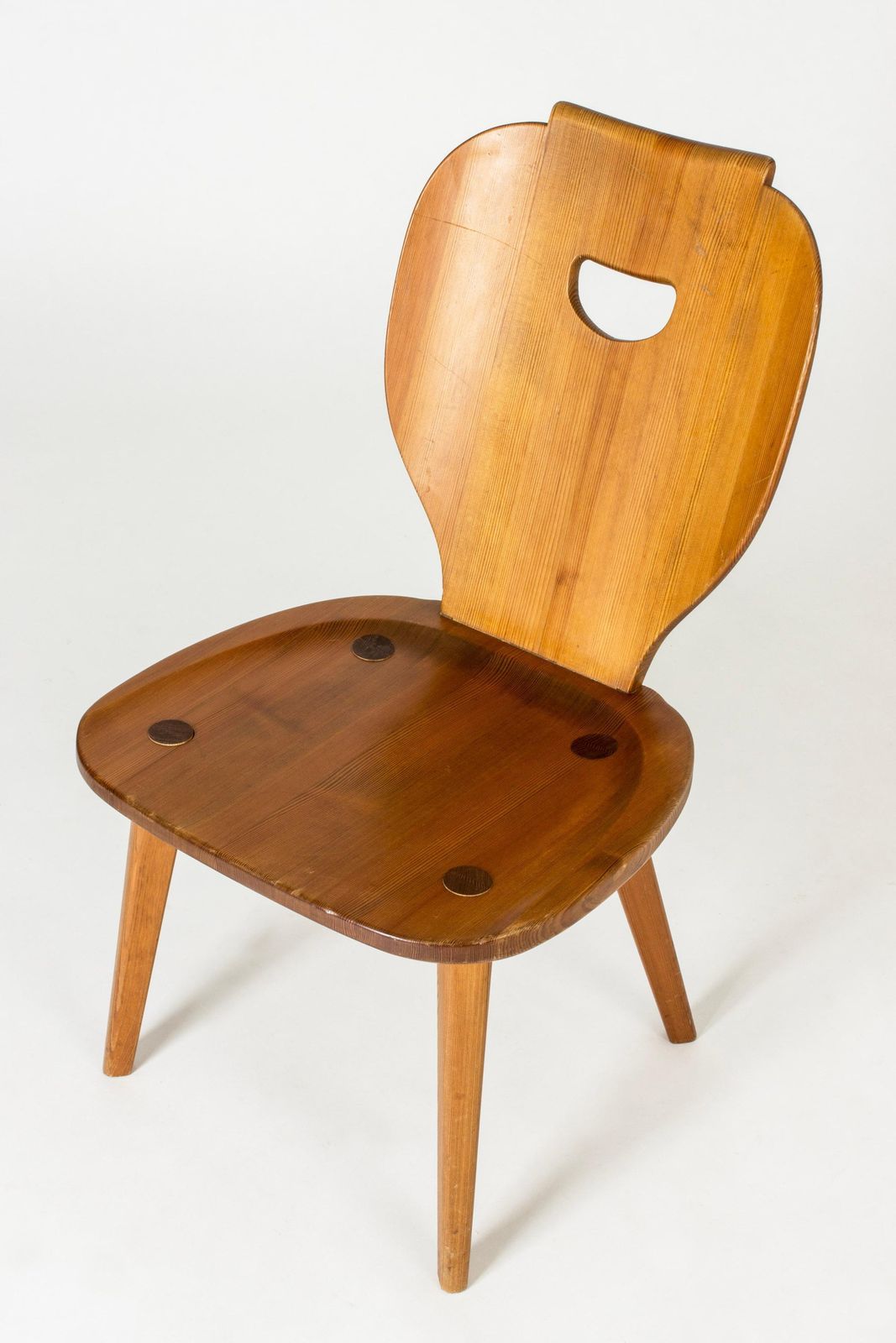 photo furniture Mid-Century Modern Grenen Stoel van Carl Malmsten, Svensk Fur, Zweden, jaren 1940