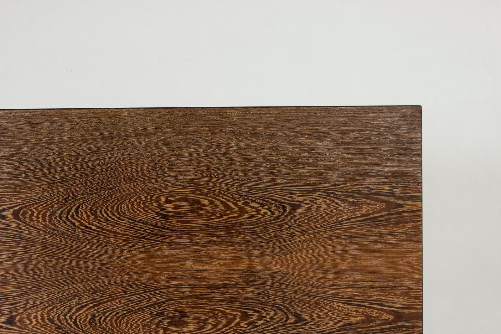 Deense salontafel ca. jaren 1960 van Hans J. Wegner voor Andreas Tuck photo buy