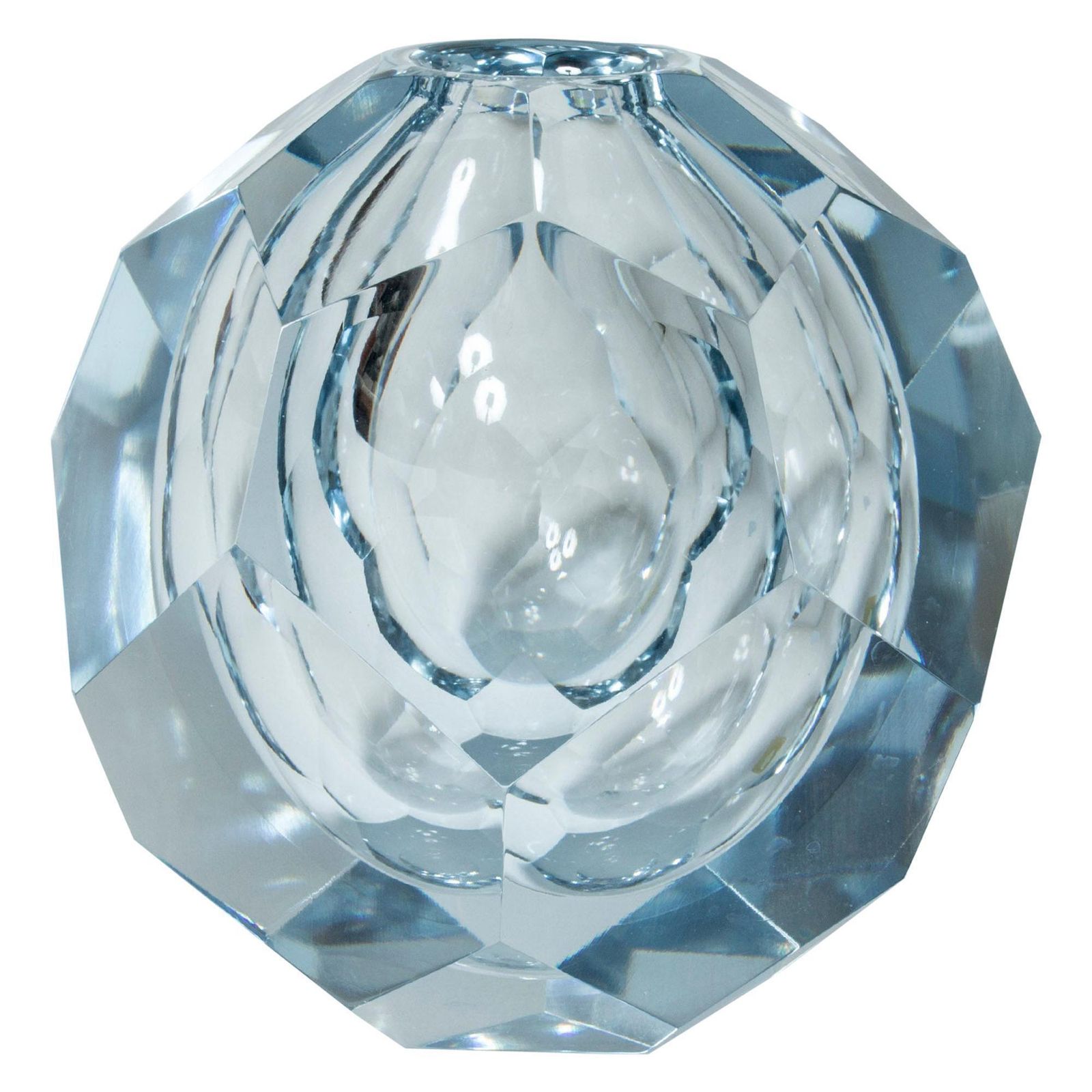 Vase en cristal par Asta Strömberg
