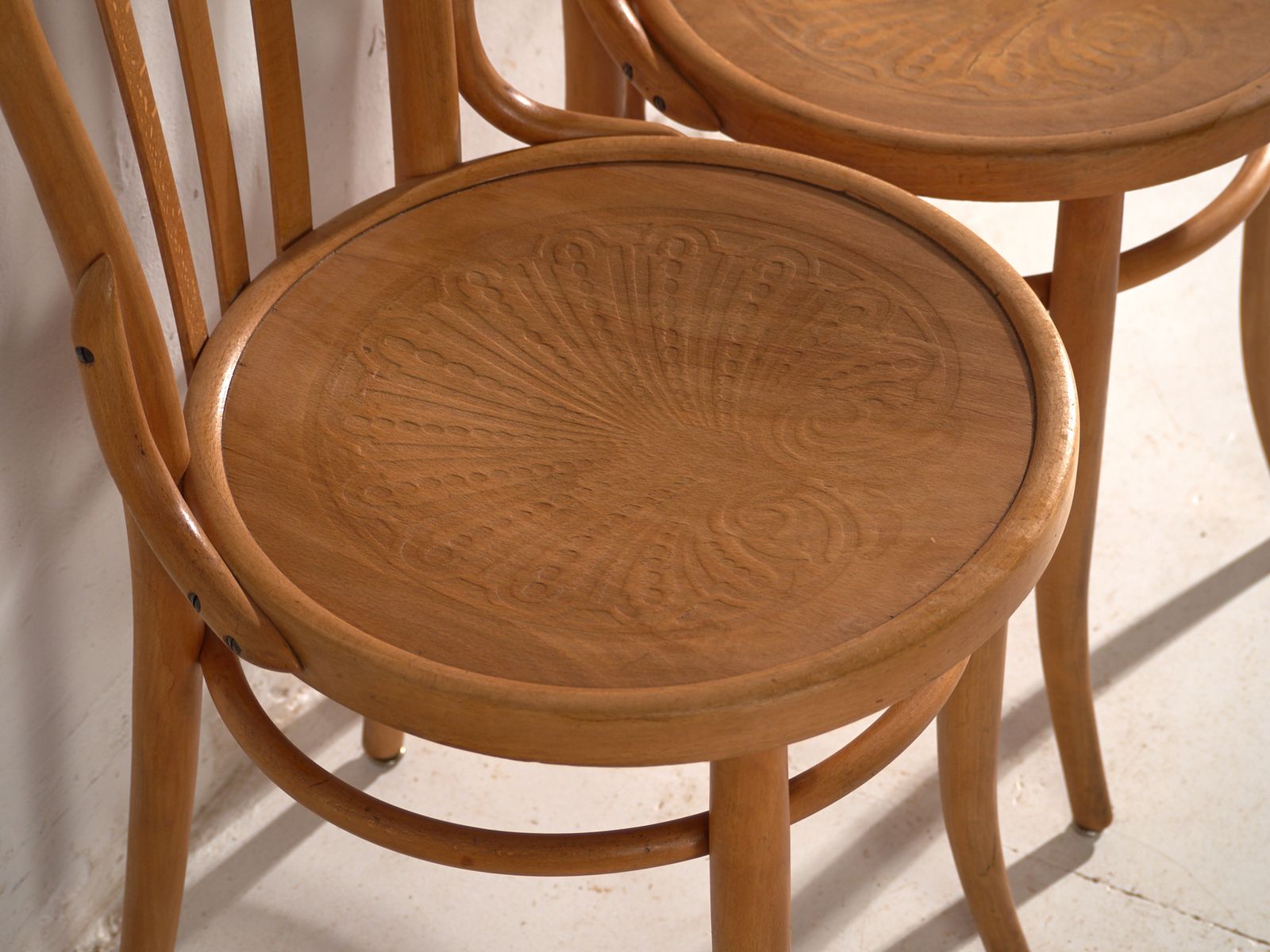 Chaises d'époque de style Thonet en bois courbé - Europe centrale, vers 1930 #1 photo 830.0