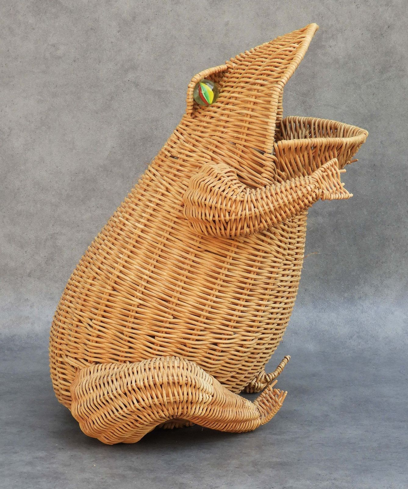 Olivier Cajan French Wicker Frog Basket, Circa 1970 photo vinterior