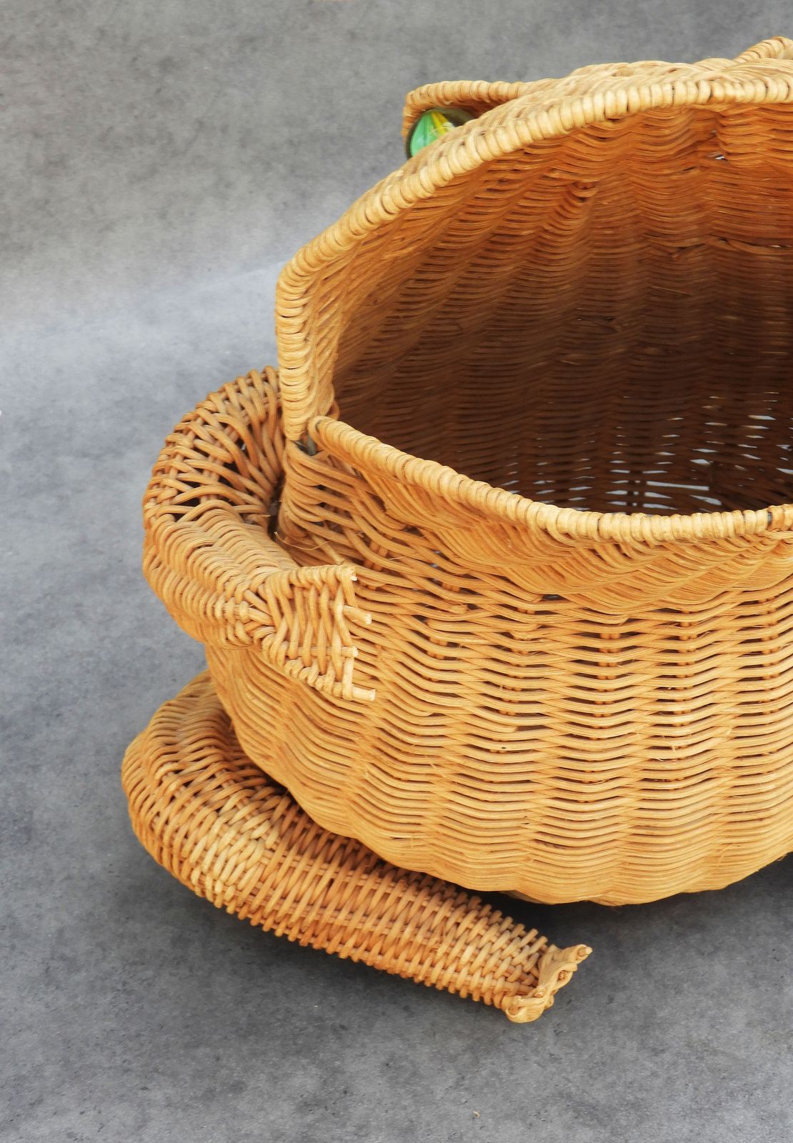 photo furniture Olivier Cajan French Wicker Frog Basket, Circa 1970