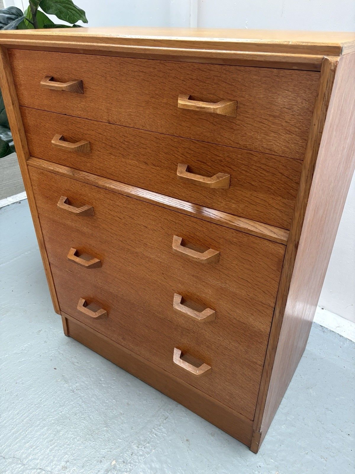 Vintage Mid Century G Plan "Brandon" Range Oak Chest Of Five Drawers 1950s photo 395.0