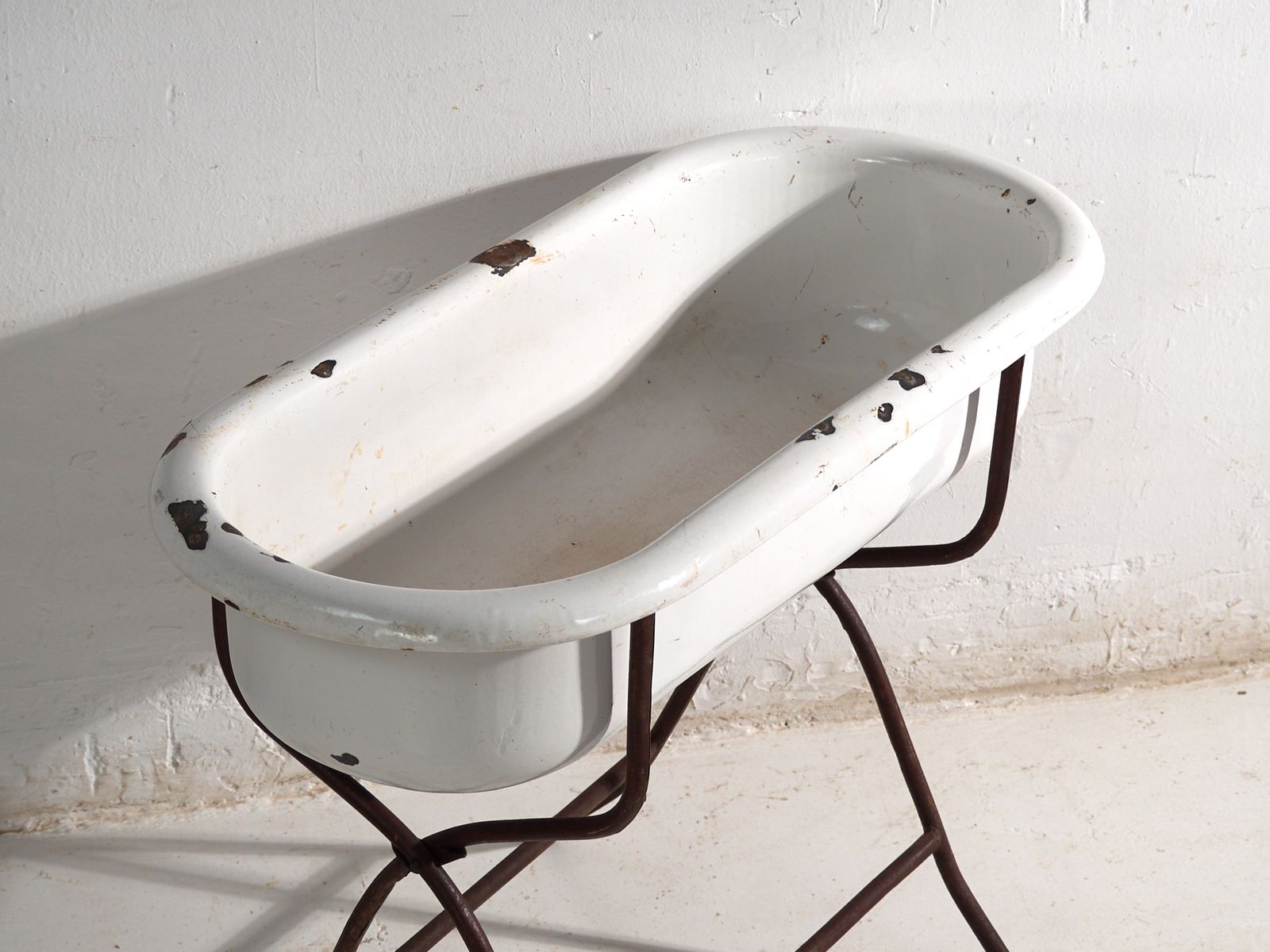 Antique Bathtub In Enamelled Iron – Central Europe, Circa 1950 #10 photo buy