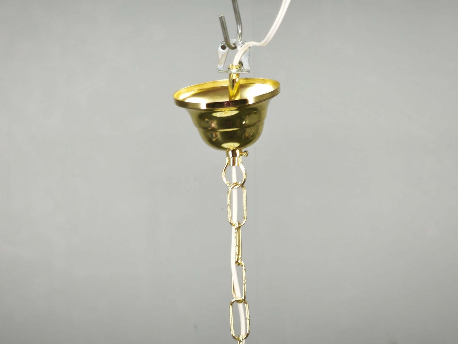 Suspension italienne en verre de Murano à décor tourbillonnant, avec laiton, années 1970 photo 482.0
