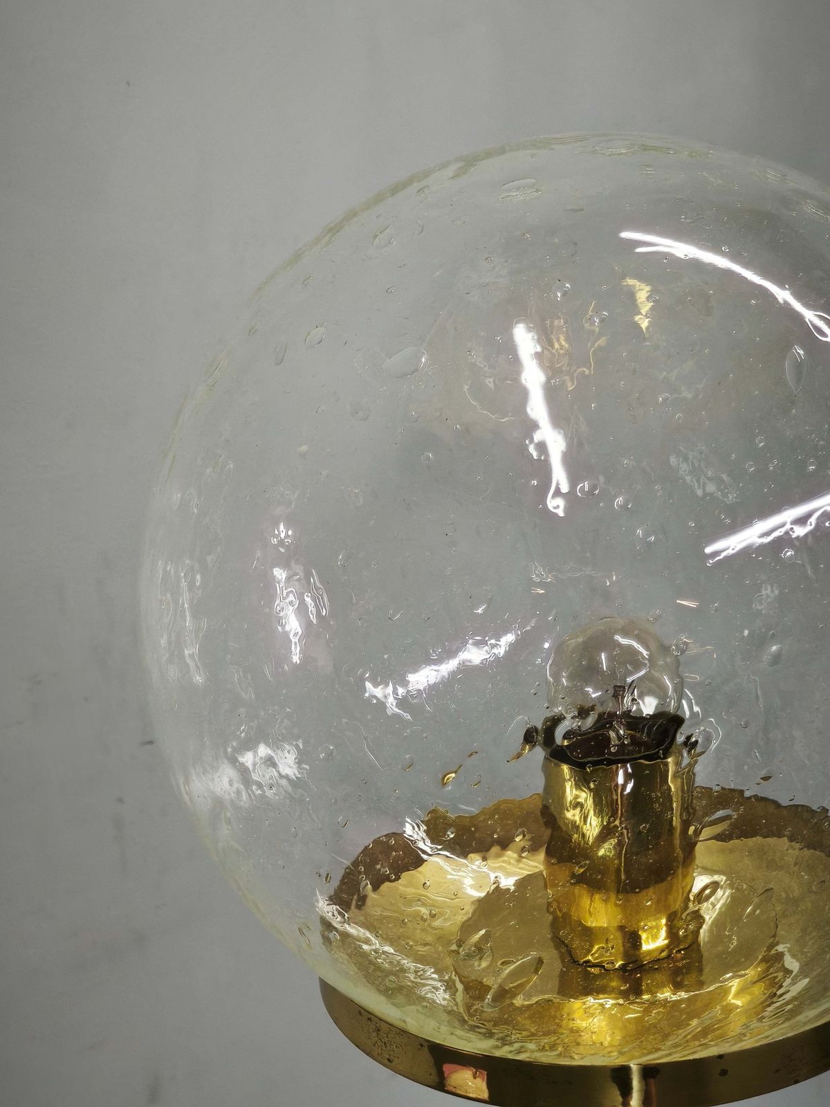 1970s Kamenicky Senov Bubble Glass And Brass Floor Lamp photo Verlichting