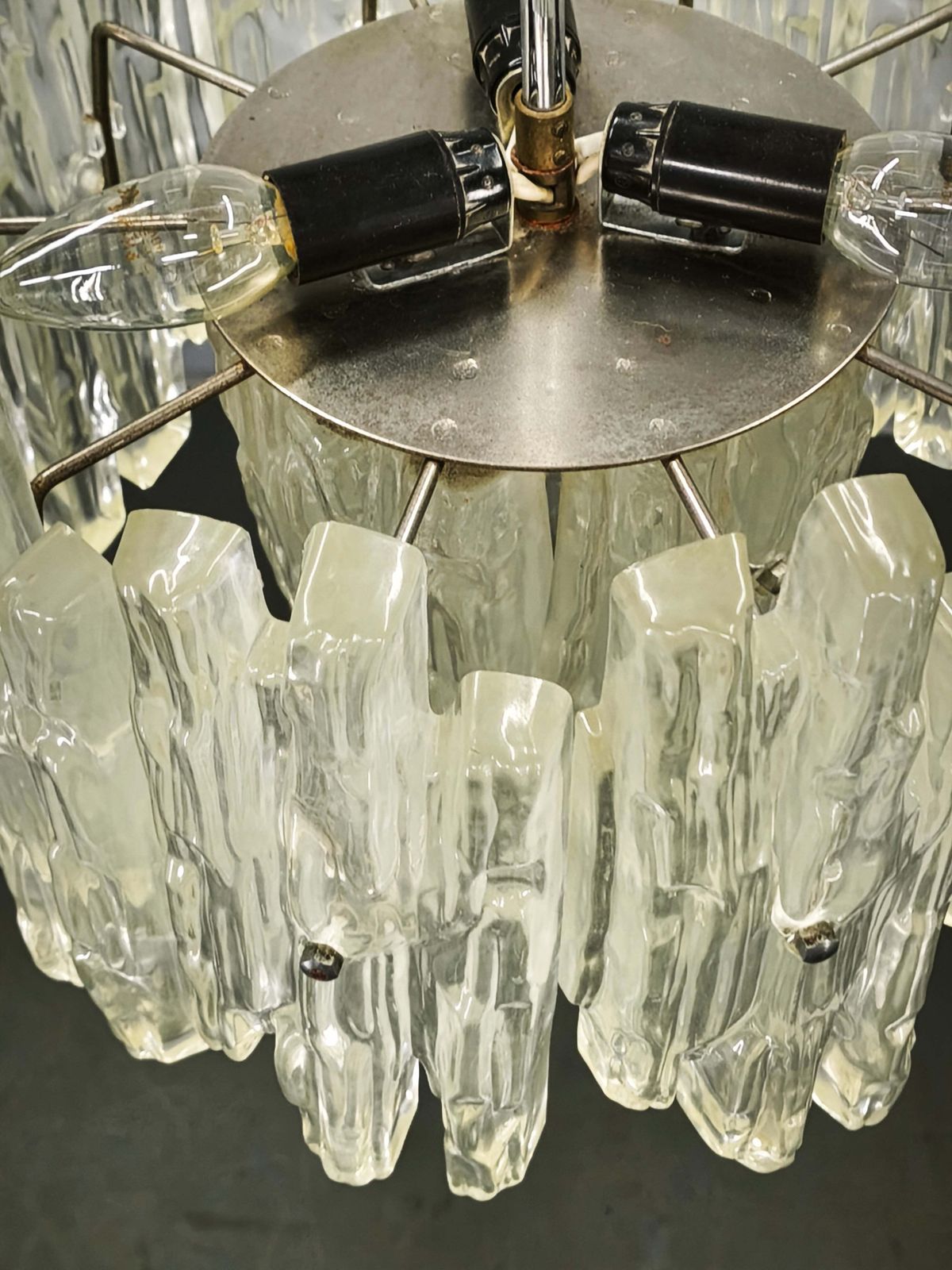 photo for sale Oostenrijkse Hanglamp met Getextureerd Glas ca. jaren 1960, toegeschreven aan J.T. Kalmar