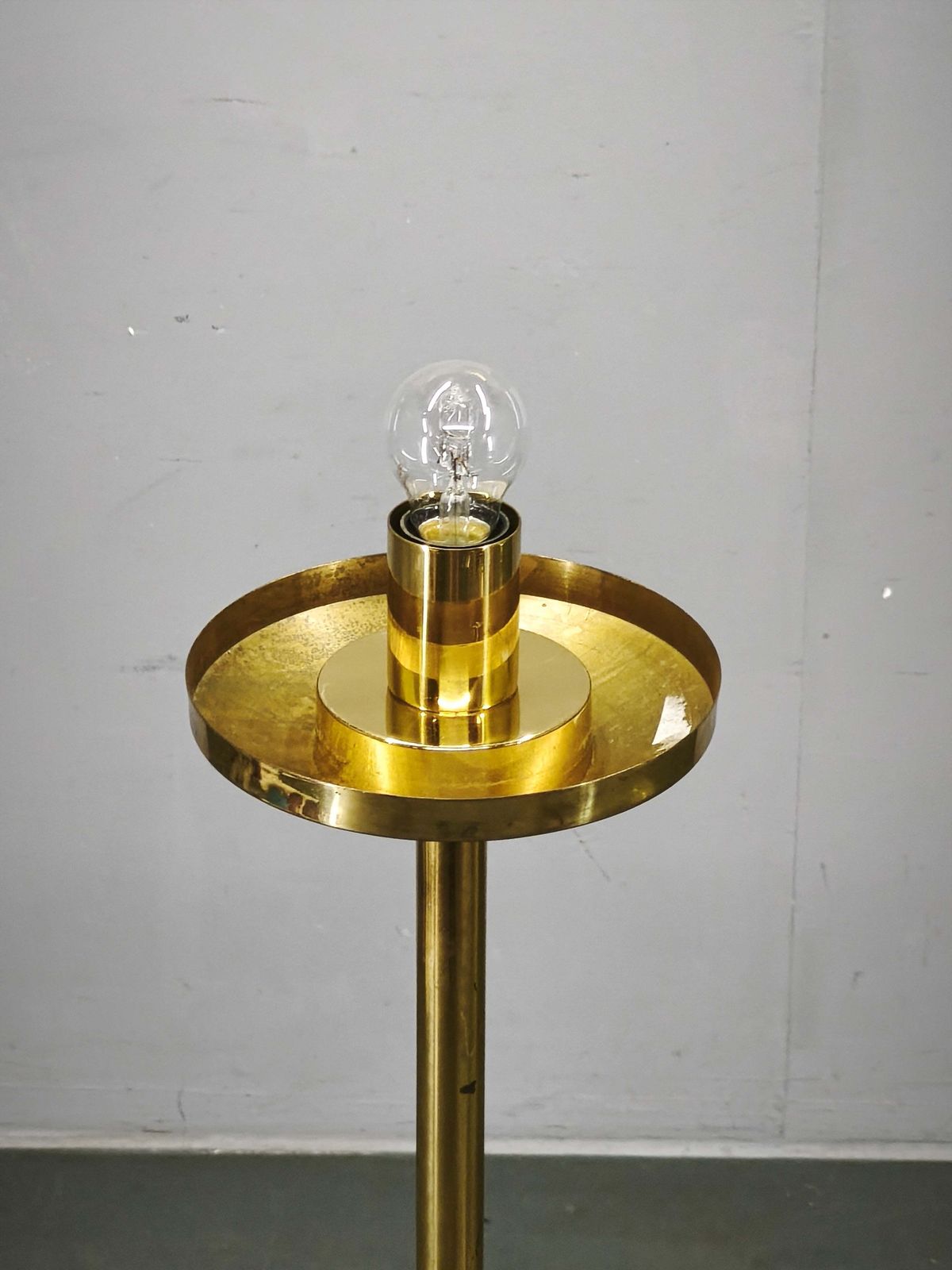 Space Age Bollenlamp van Glas en Messing, Tsjecho-Slowakije, jaren 1970 photo furniture