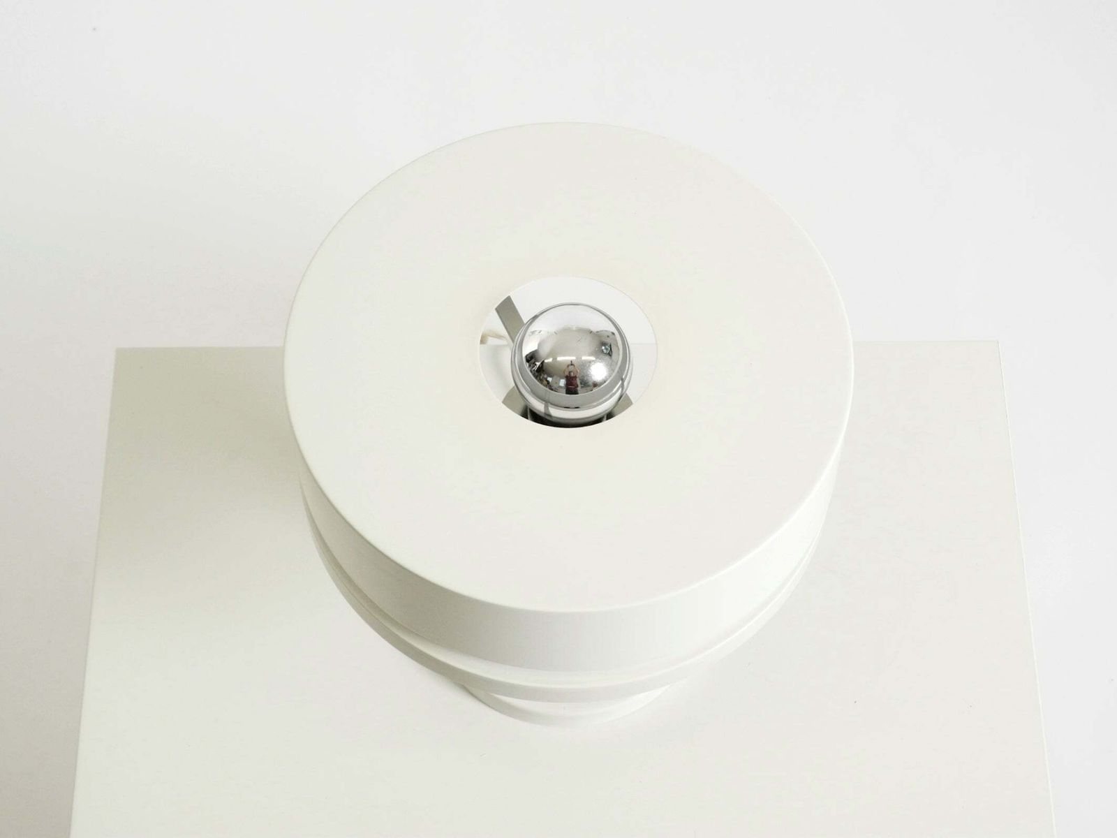 Very Rare 1960s White Space Age Metal Table Lamp By Kaiser Leuchten, In Very Goo photo vinterior