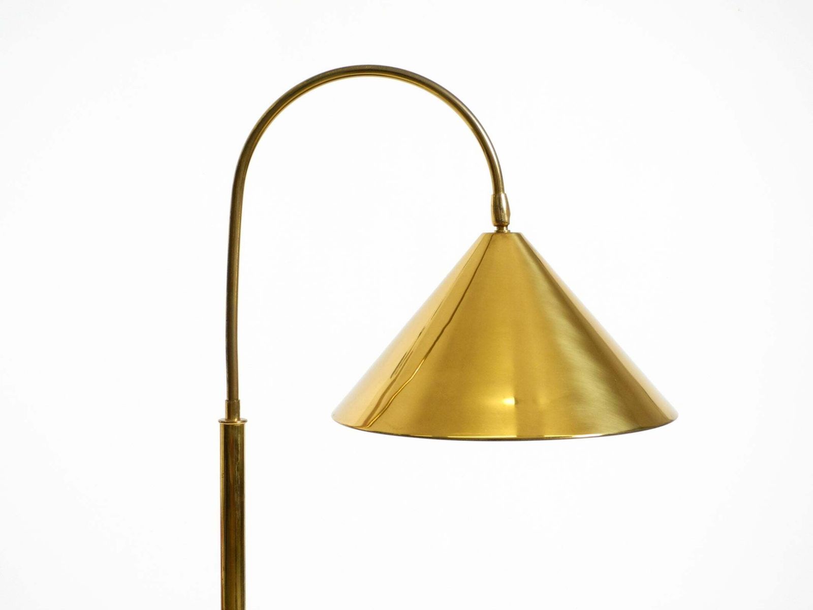 photo furniture Large, Original Mid Century Modern Brass Table Lamp With A Conical Shade