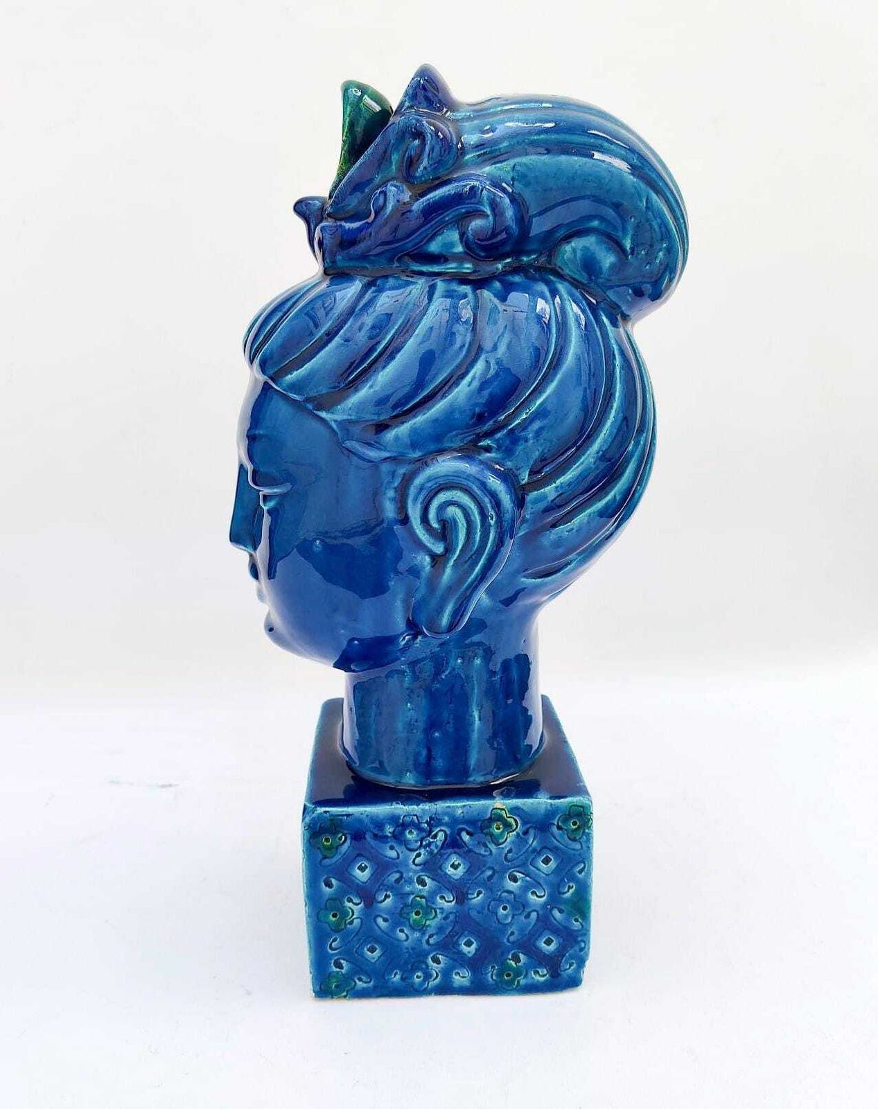 Sculpture statue céramique vintage mid-century Bitossi Goddess Kwan Yin, décoration Rimini Blu, par Aldo Londi photo Art