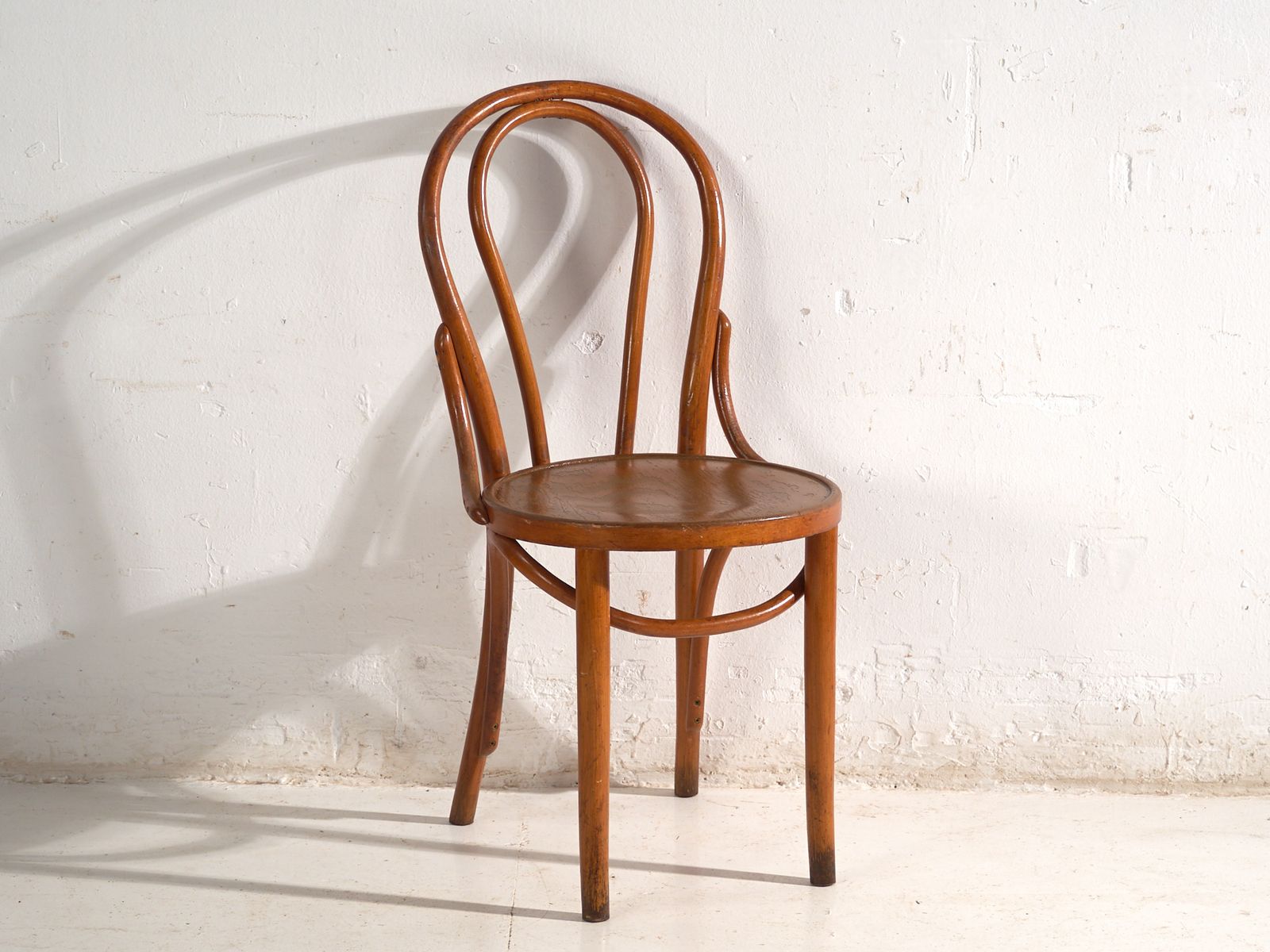 photo buy Antique Chairs In Bentwood – Central Europe, Circa 1930 #2