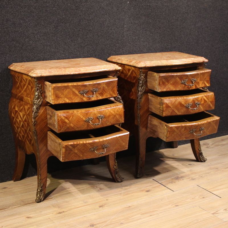 Meubels Paar Louis XV-stijl nachtkastjes, Frankrijk, 20e eeuw photo