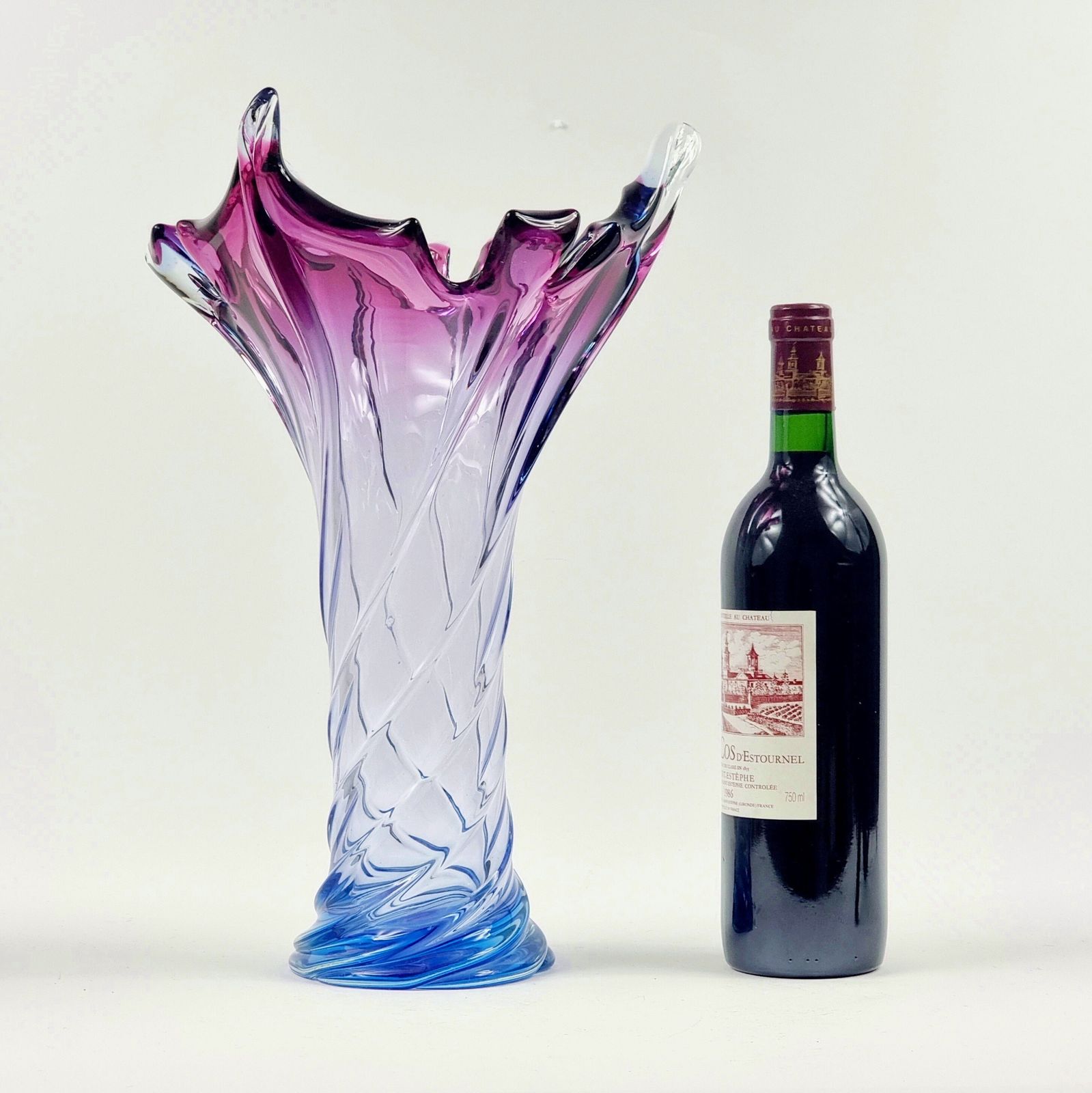 X.L. Mid Century Twisted Murano Glass Vase From Fratelli Toso, Italy, 1960s photo furniture
