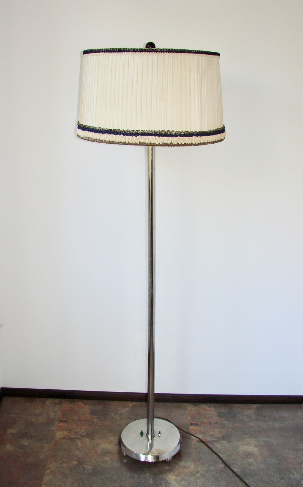 Art Deco Vloerlamp, jaren 1930, Vernikkeld Staal photo for sale