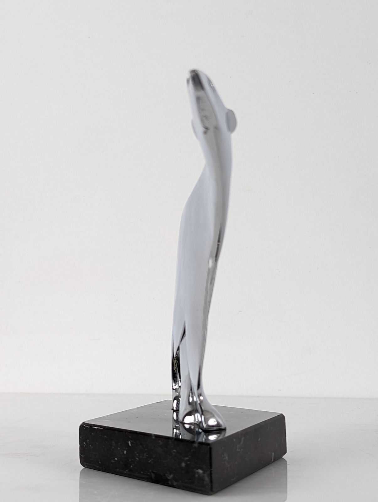 Art Deco Sculpture Of A Polar Bear By Karl Hagenauer, Austria, 1920s photo vinterior