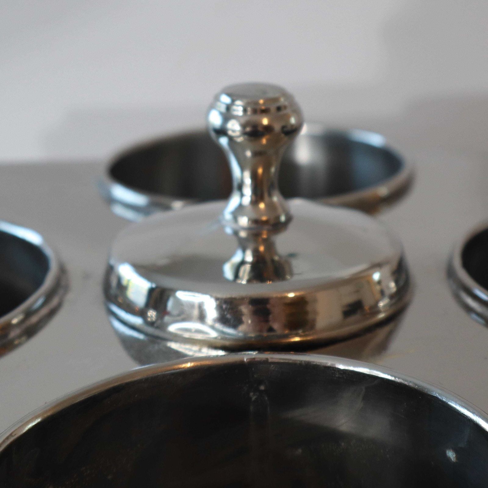 photo buy Franse art deco verzilverde vierflessen wijn- of champagnekoeler