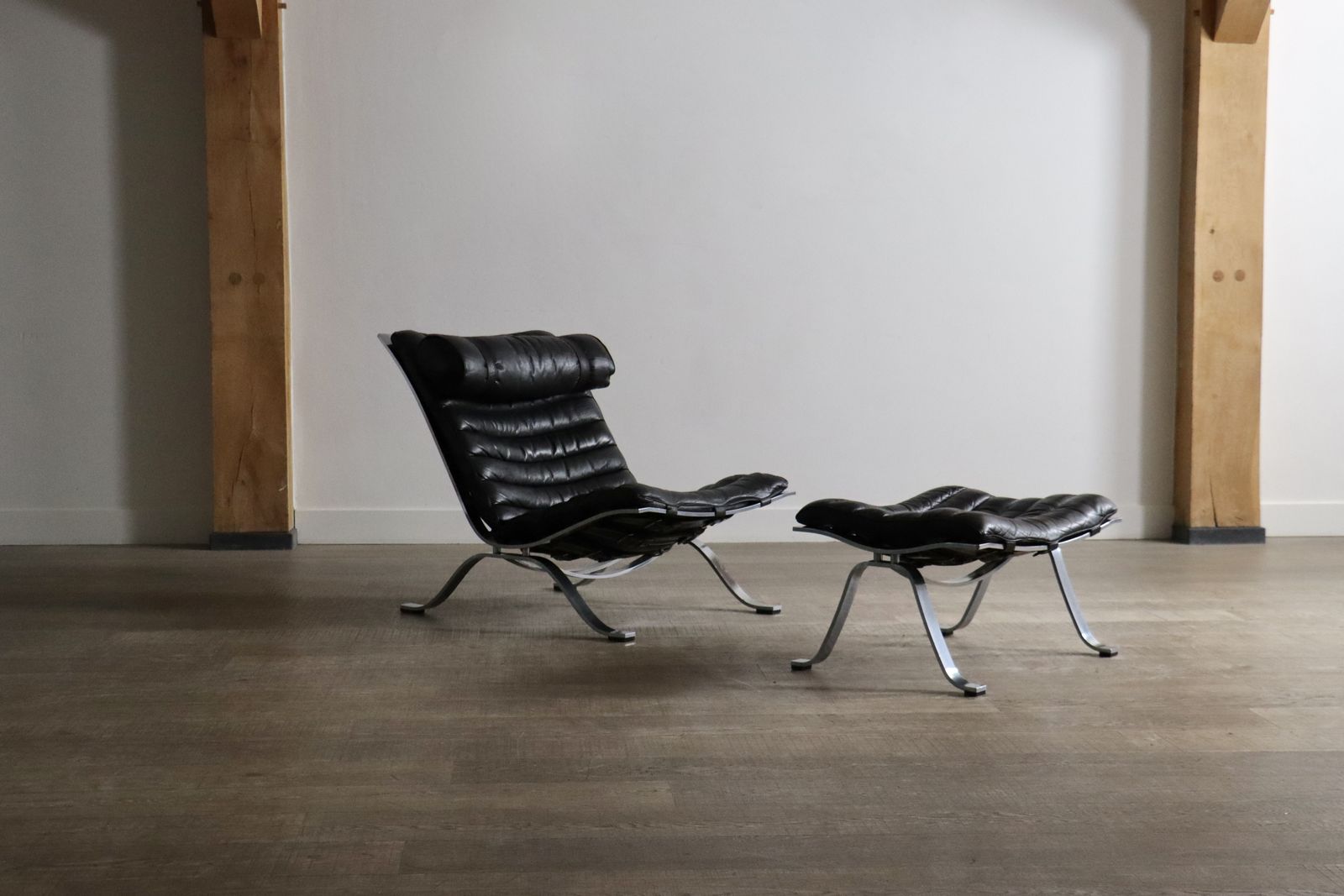 Arne Norell Ari Lounge Chair met Ottoman, Zweden 1966 photo buy