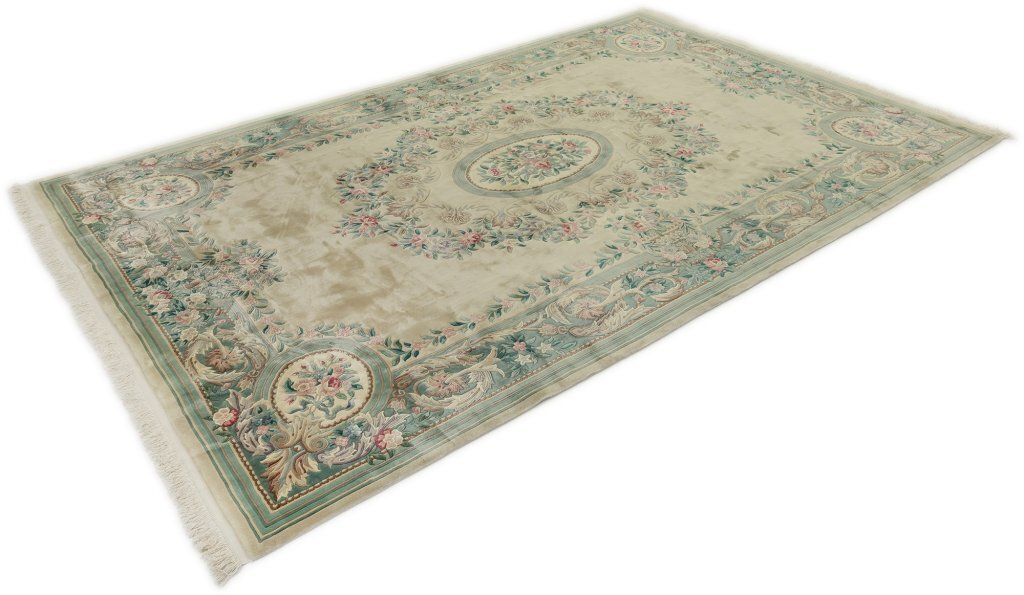 Vintage Chinees tapijt, 520 × 335 cm, ca. jaren 1970 photo furniture
