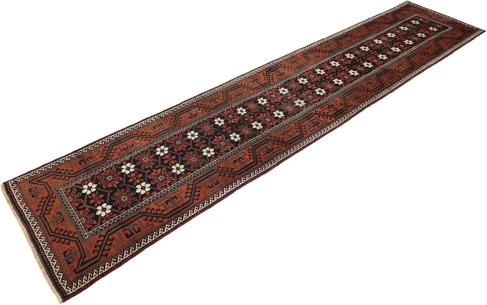 Antiek Baluch loper, 450 × 94 cm, ca. 1900s photo furniture