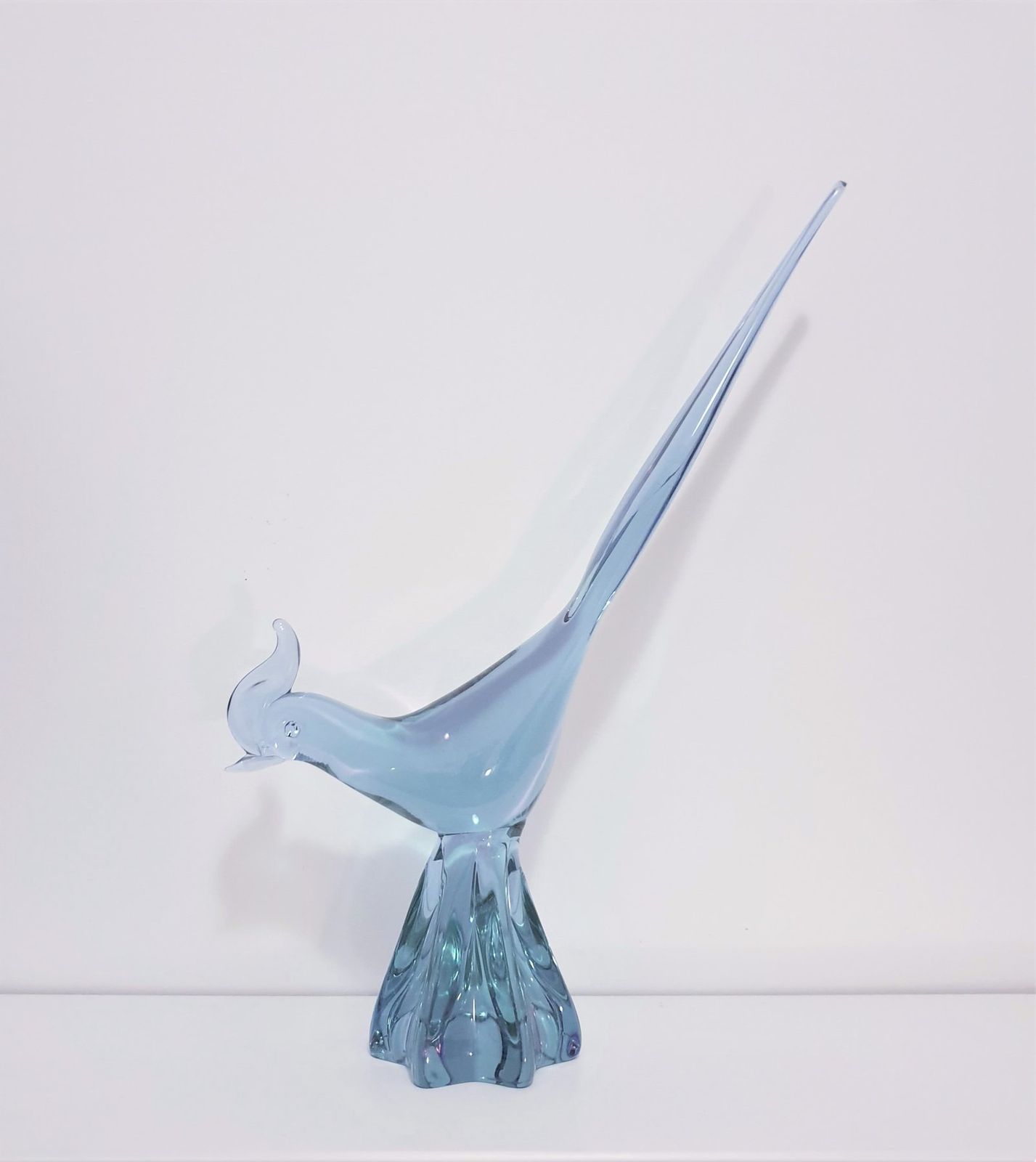 Murano By Licio Zanetti Neodymium Alexandrite Handblown Art Glass Bird Sculpture, Signed, 1970s