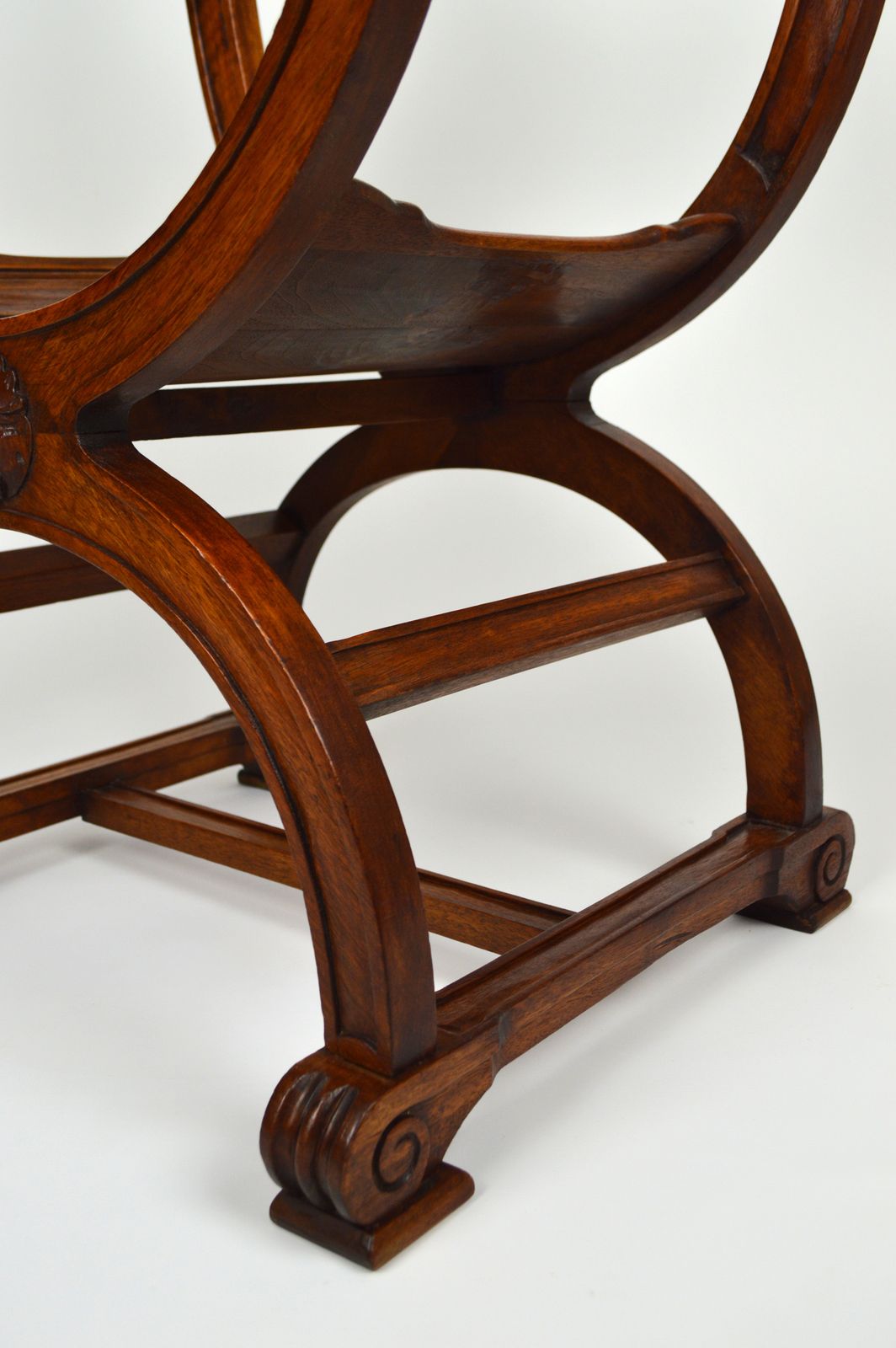 French Carved Walnut Curule Or Armchair, Renaissance Revival photo vintage