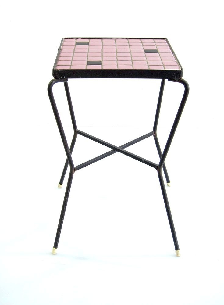 Roze Jaren 50 Mozaïek Bijzettafel – Vintage Design photo furniture