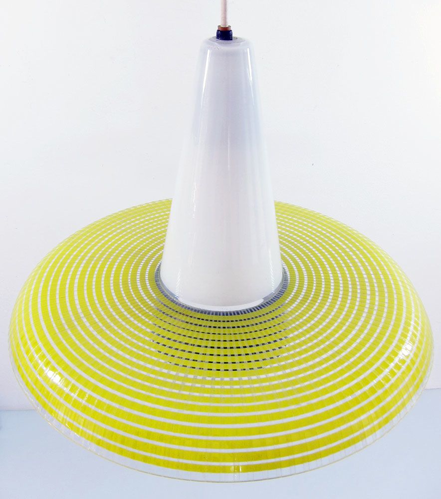 Glazen Vintage Design Hanglamp In Geel En Zwart photo furniture