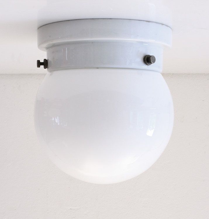 Siemens 30 S Bauhaus Vintage Ceramic Plafonaire