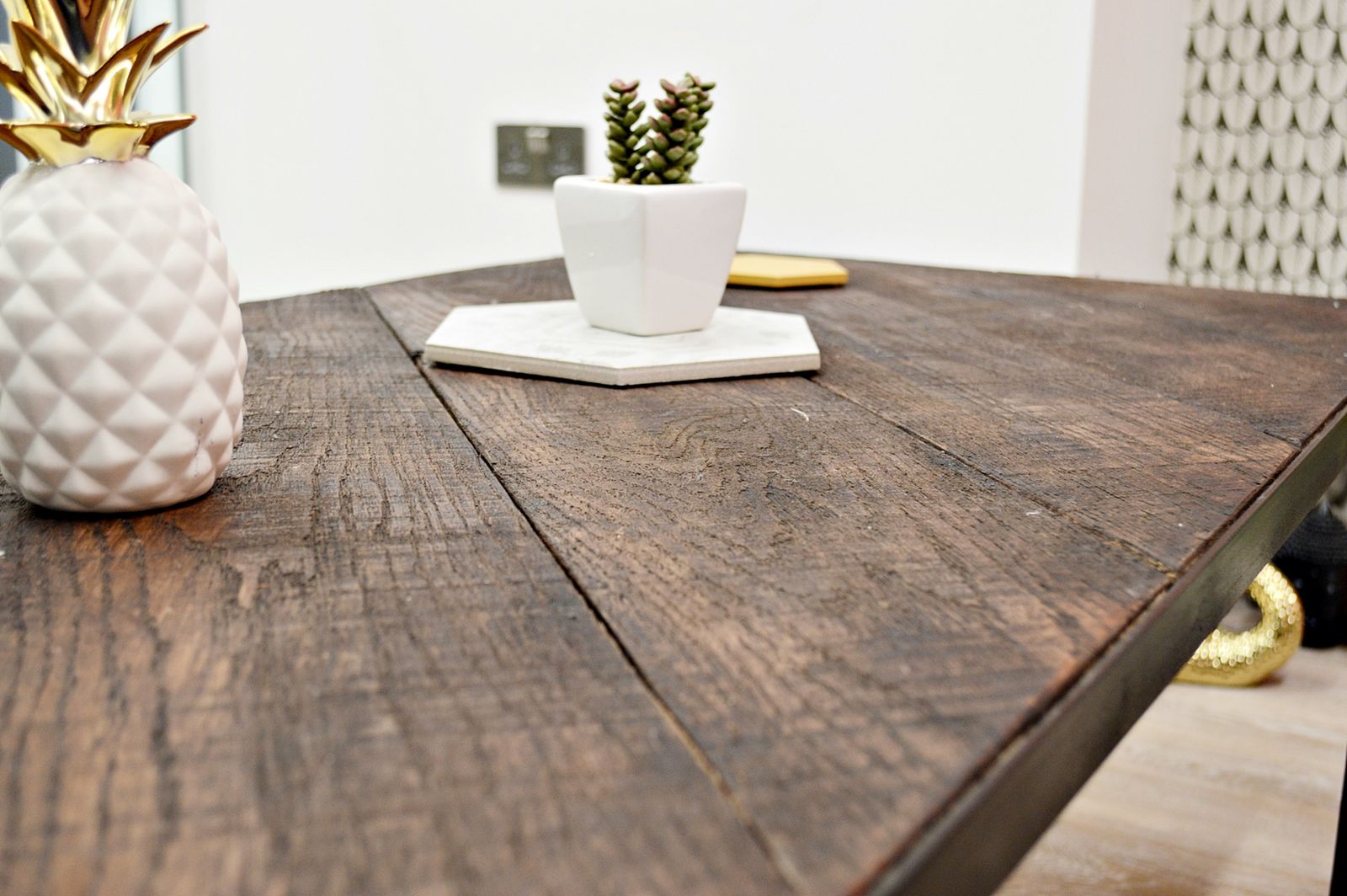 Angolo Character Oak Coffee Table photo for sale