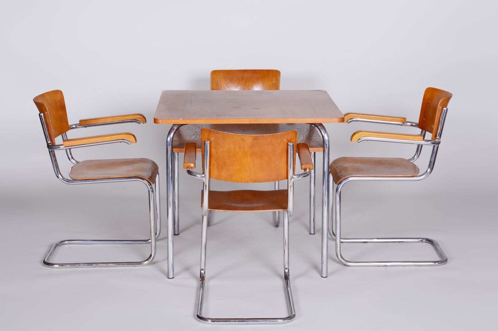 Table Bauhaus photo furniture