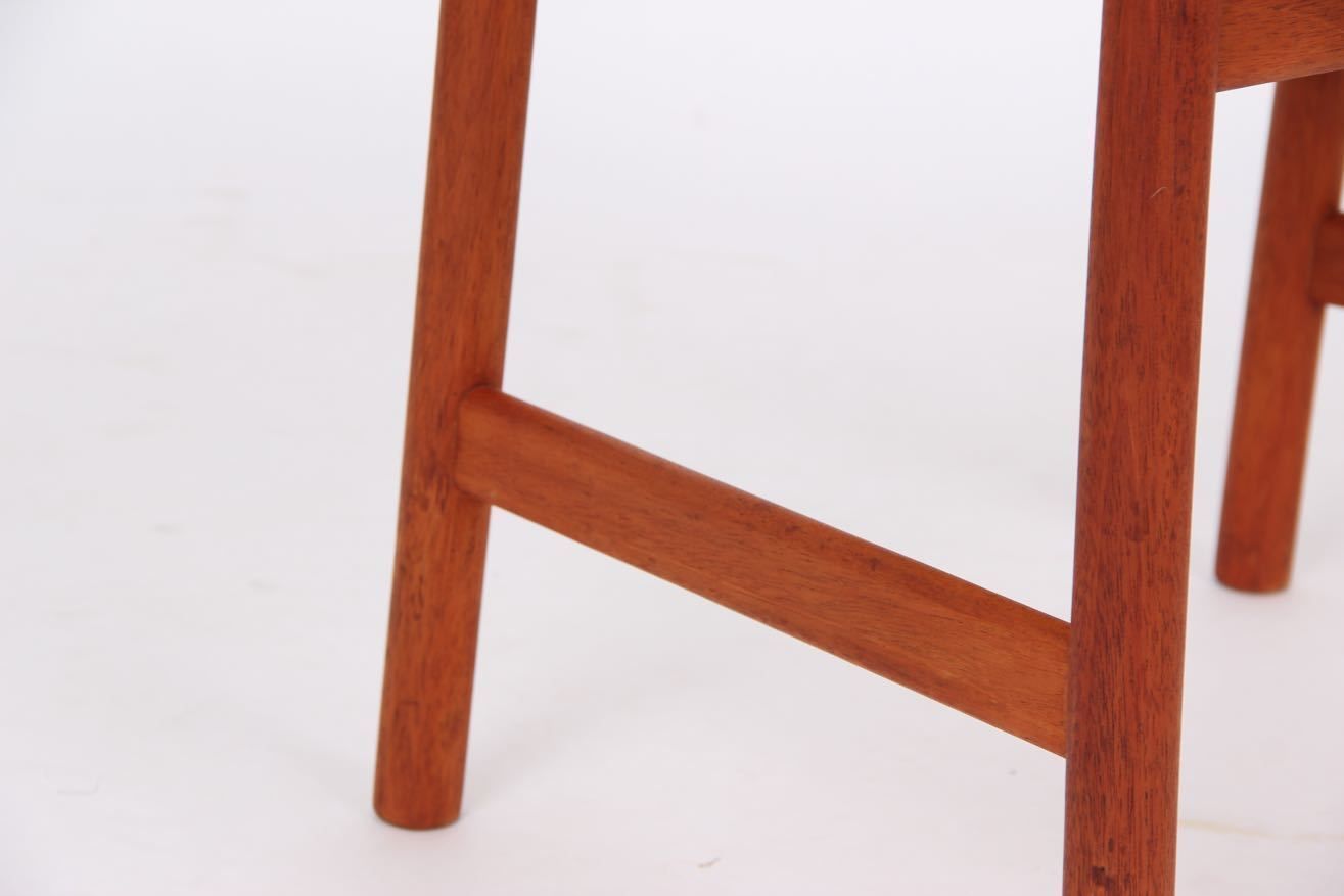 Armchair, Pp208, By Hans J. Wegner, Pp Møbler Denmark. Mahogany And Black Leather. photo vintage