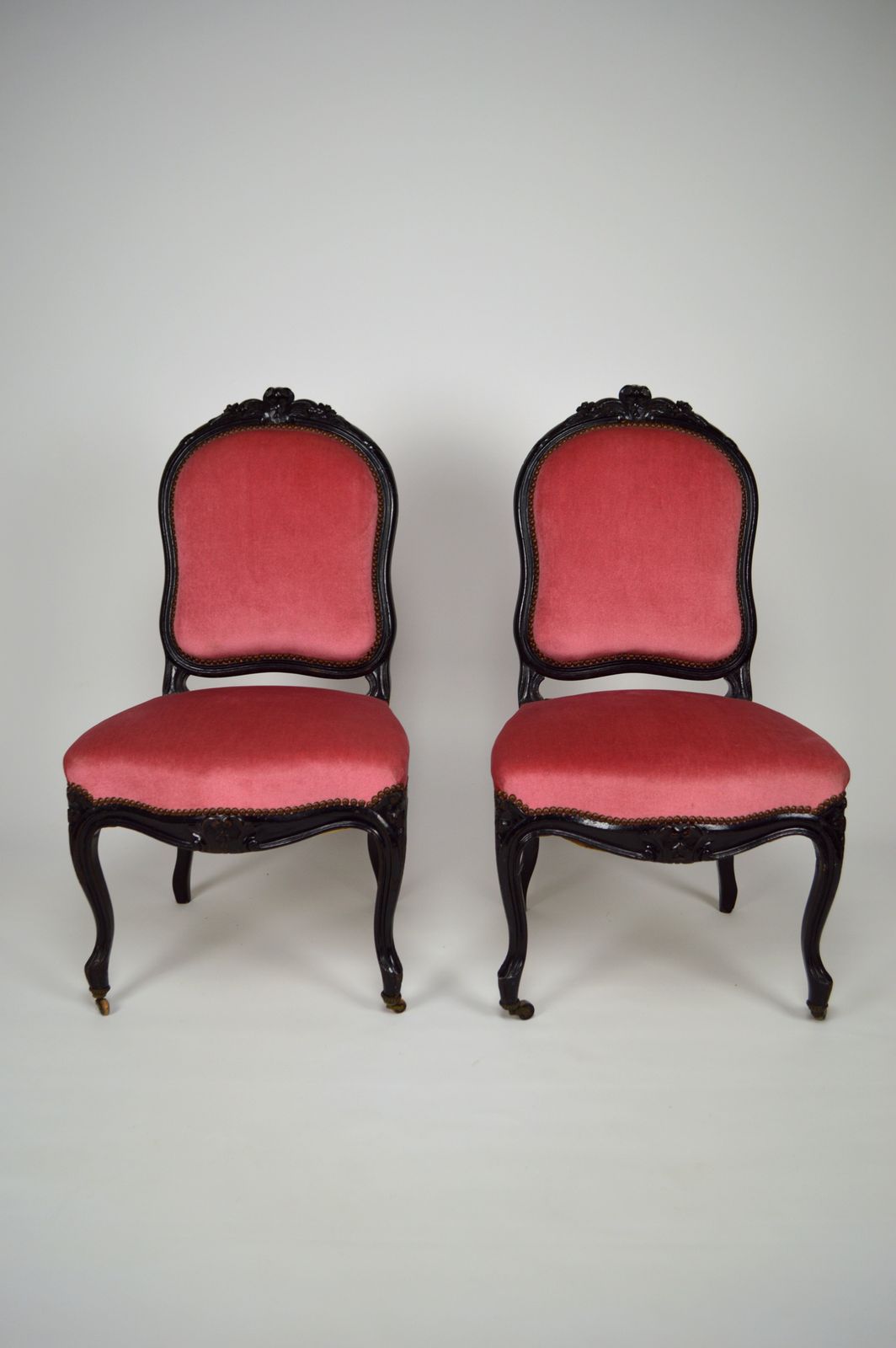 photo vintage Antique Game Table And Two Chairs Set, Ebonised Wood, France, Napoleon III Style