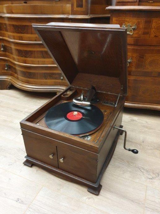 Original Turntable