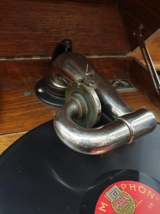 photo furniture Original Turntable