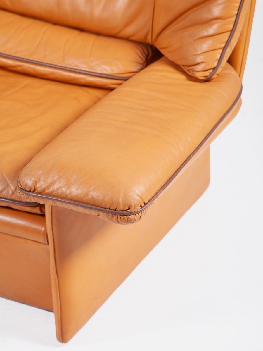 Leather Armchair By Titiana Ammannati & Giampiero Vitelli For Brunati, 1976 photo for sale