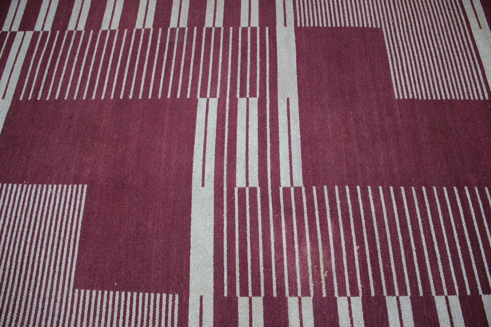 Original Rare Modernist Abstract Geometric Carpet By Antonín Kybal   1948 photo vinterior