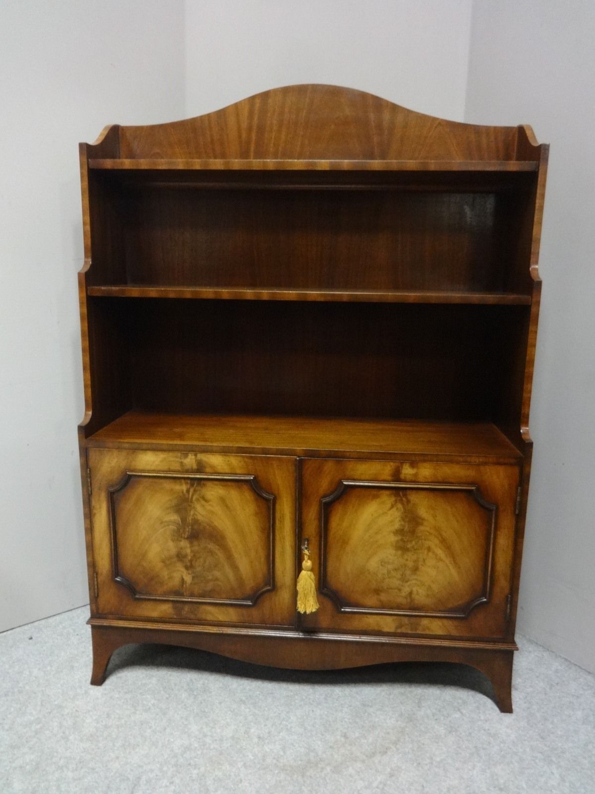 Good Mahogany Waterfall Bookcase photo buy