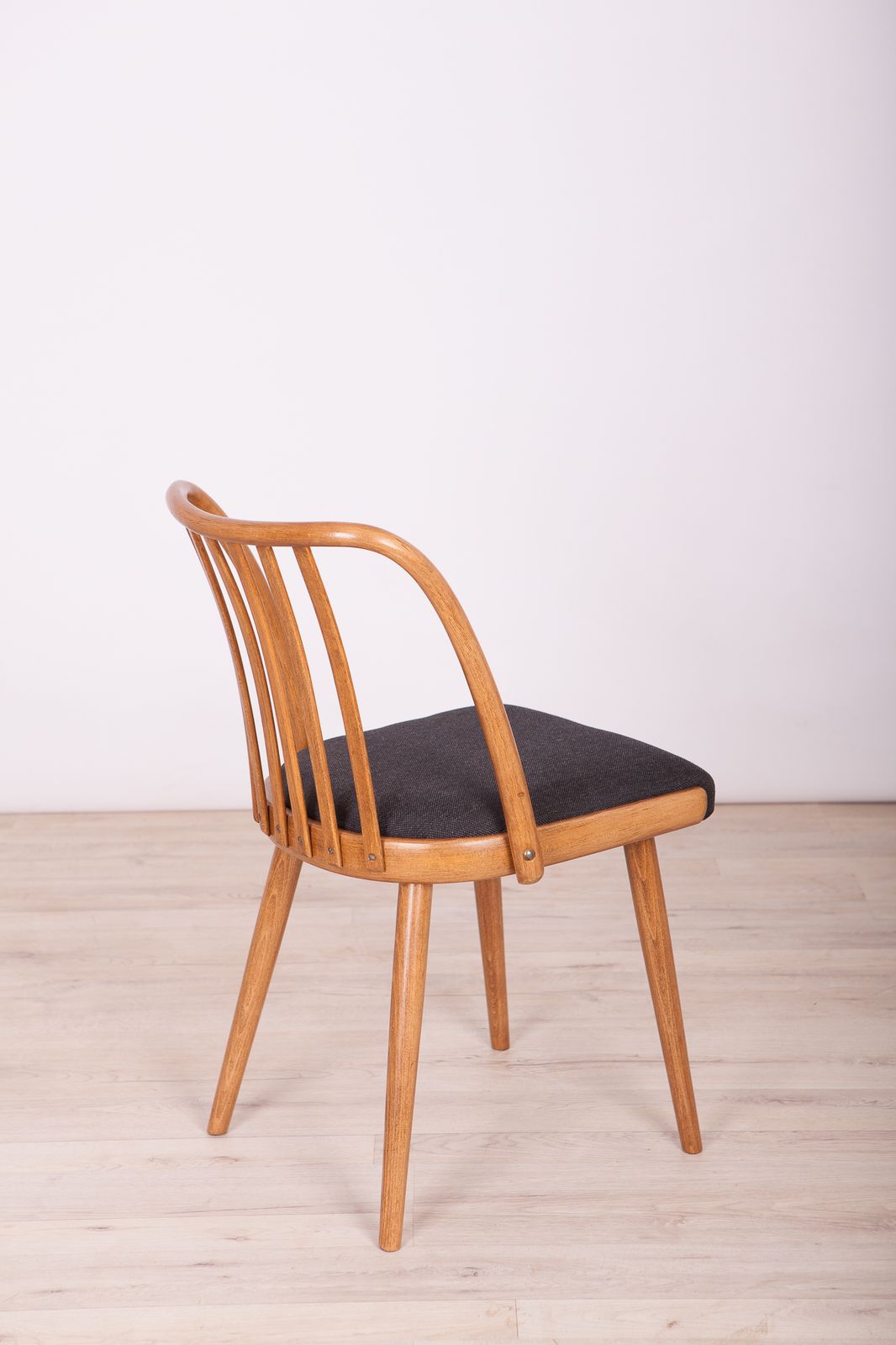 Dining Chairs By Antonín šuman For Ton, 1960s, Set Of 4 photo vinterior