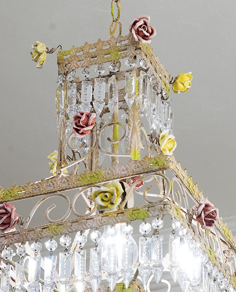 Ancient Empire Chandelier, Capodimonte Porcelain Flowers, Vintage, Italy 1950 photo vinterior