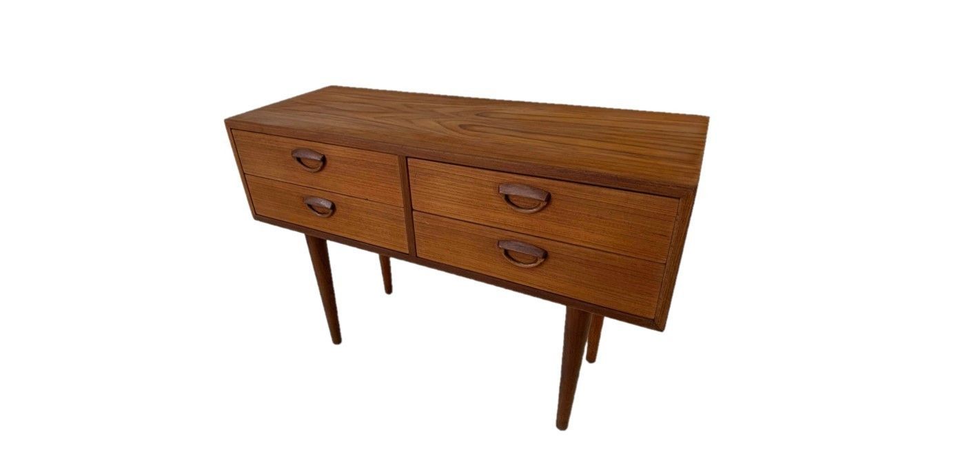 Chest Of Drawers. Proj Kai Krystiansen For Feldballes Møbelfabrik, Denmark, 1960s.