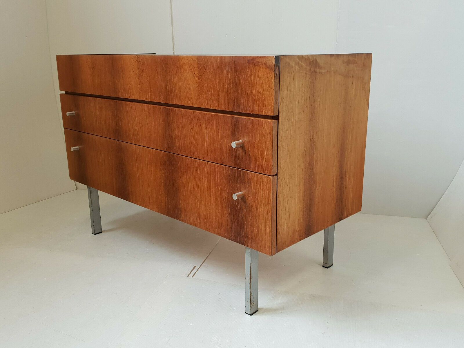 Prachtige Vintage Ladekast Uit 1960, Toegeschreven Aan André Monpoix – Tv Furniture, Jaren 1960 photo furniture