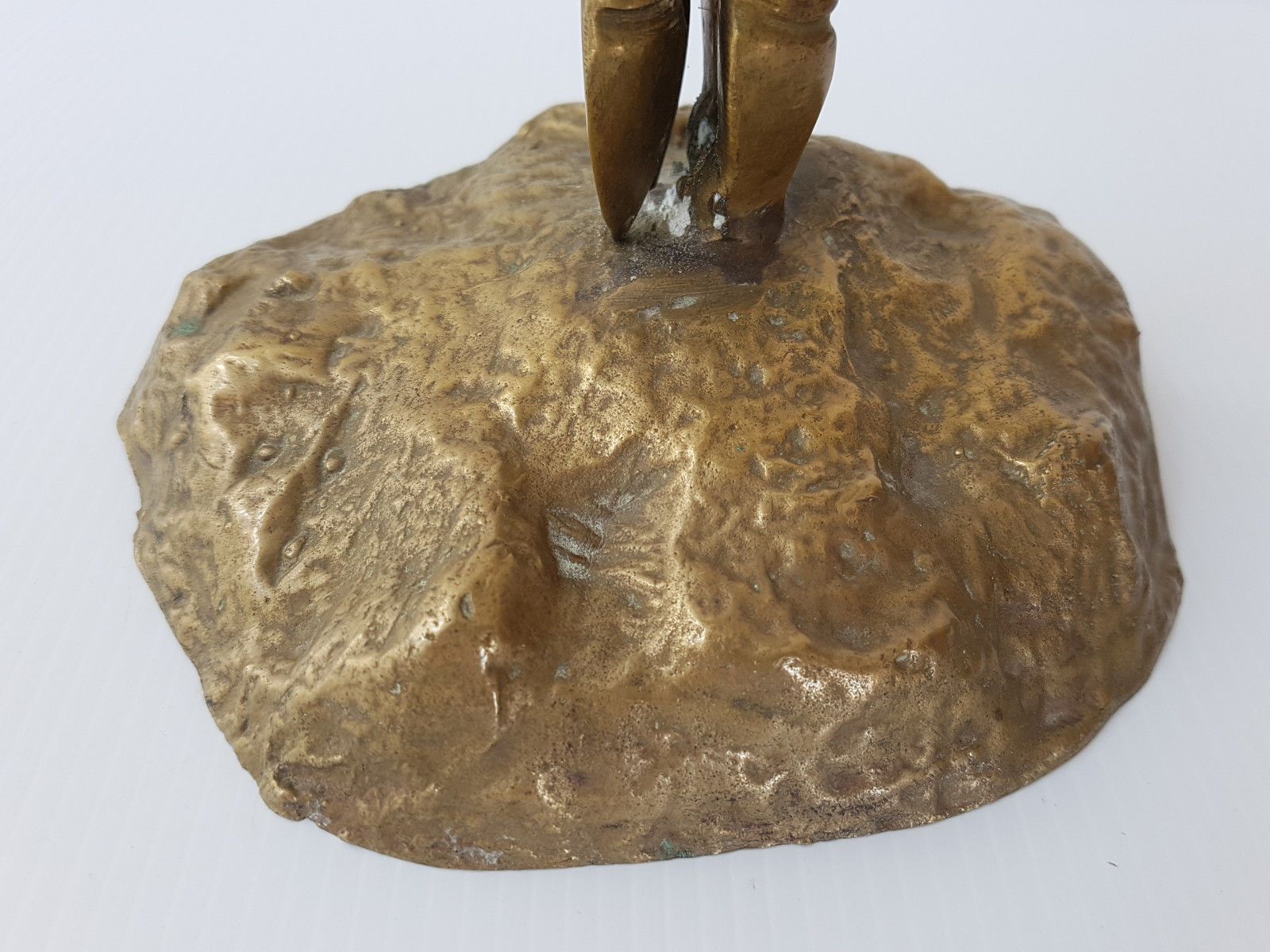 photo furniture Opvallend Decoratief Hert/Antilope Figuur In Danspositie, Uitgevoerd In Goudkleurig Messing. Vintage, Ca. Jaren 1970.
