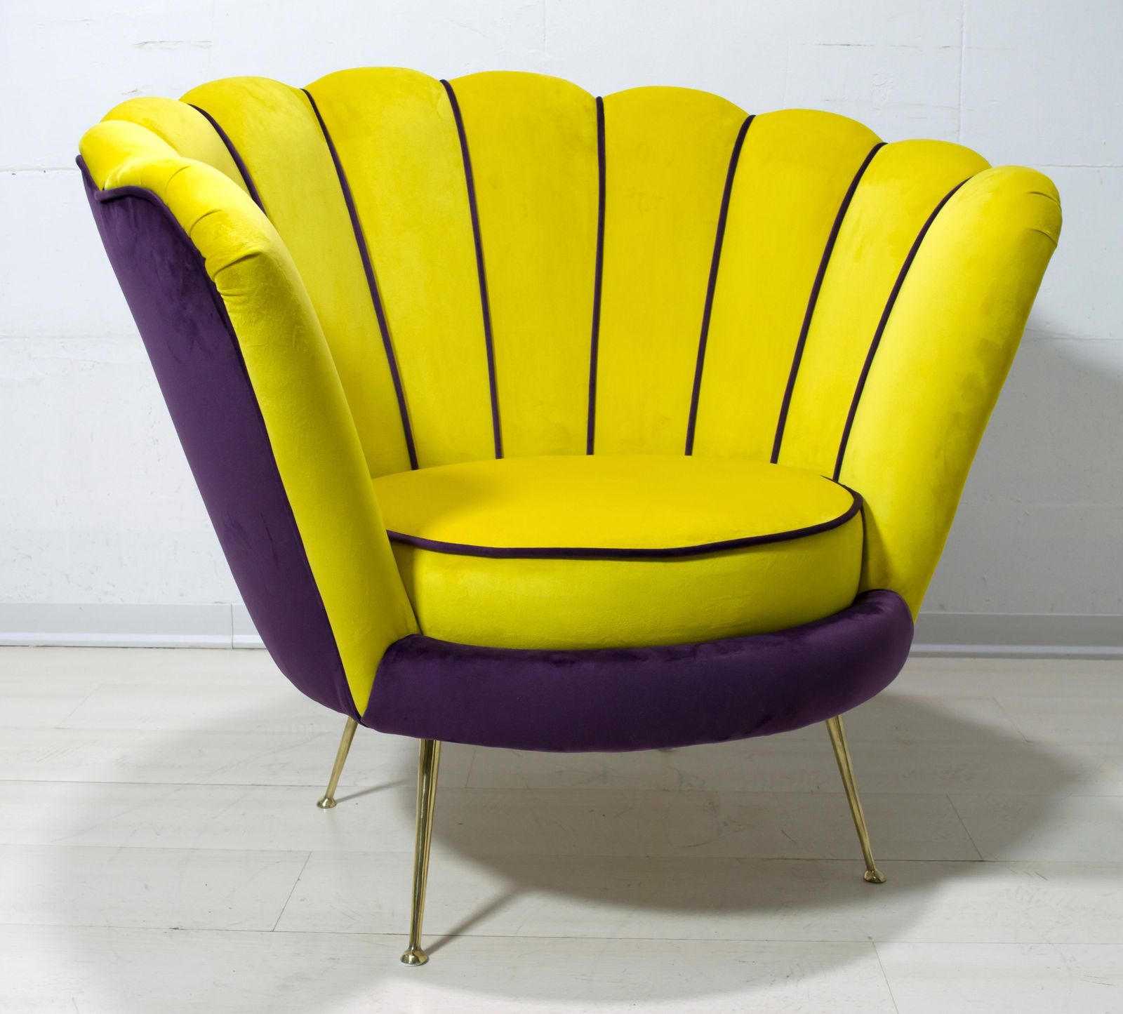Radice & Minotti Mid Century Modern Italian Velvet Armchair, 1950s photo Furniture
