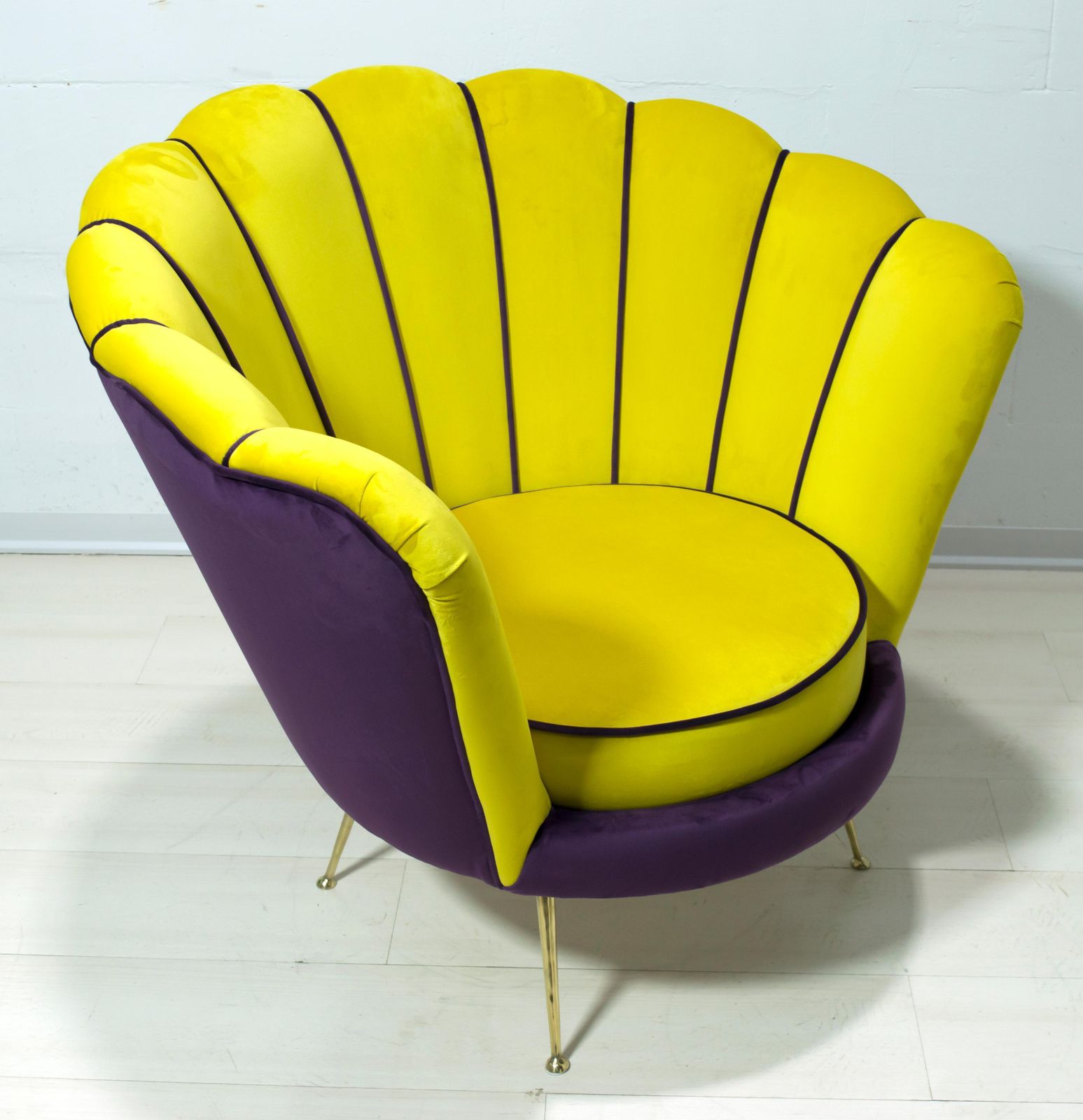 Radice & Minotti Mid Century Modern Italian Velvet Armchair, 1950s photo vinterior