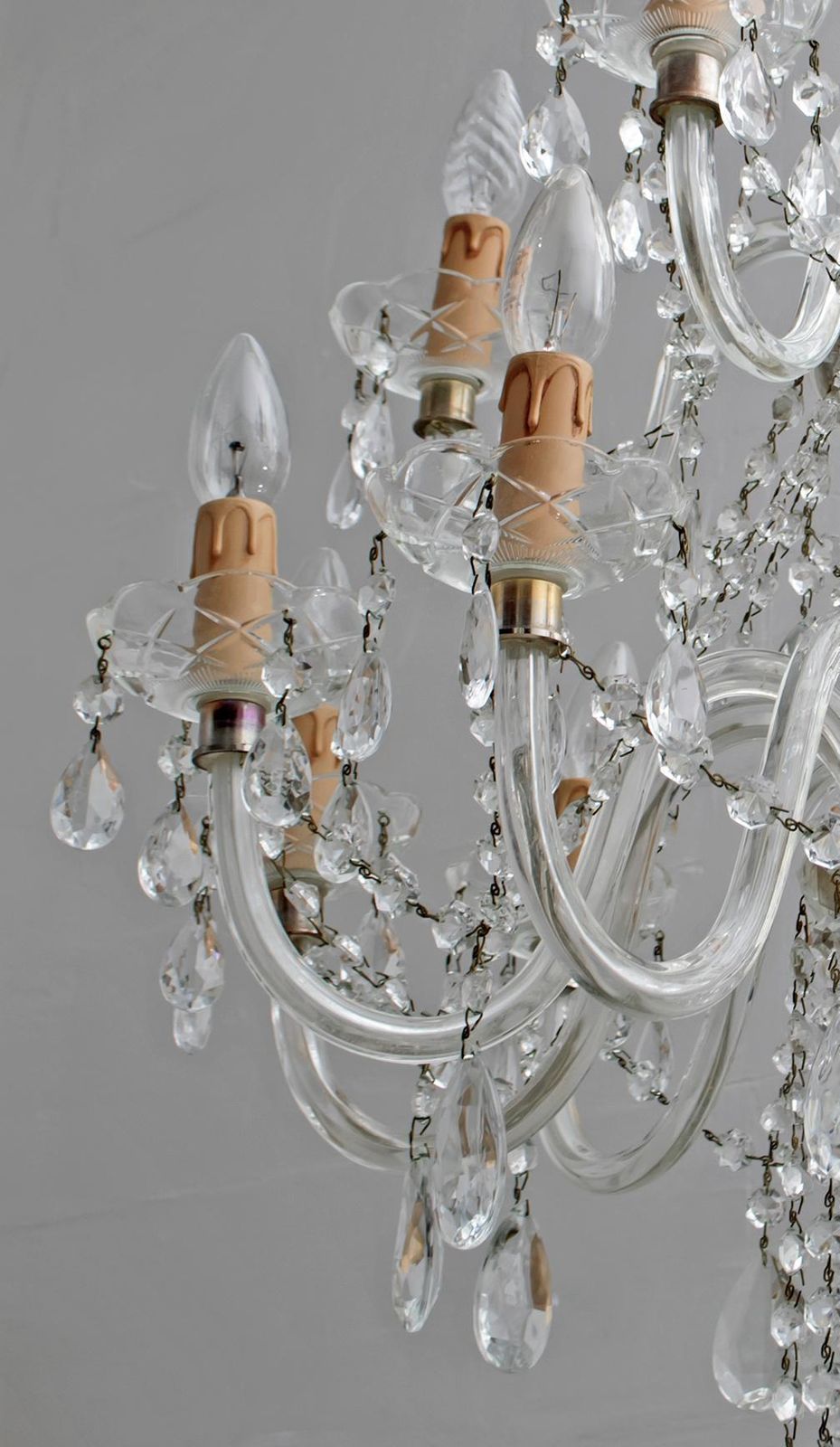 Maria Theresa Mid Century Modern Italian 15 Light Crystal Chandelier, 1950s photo vintage