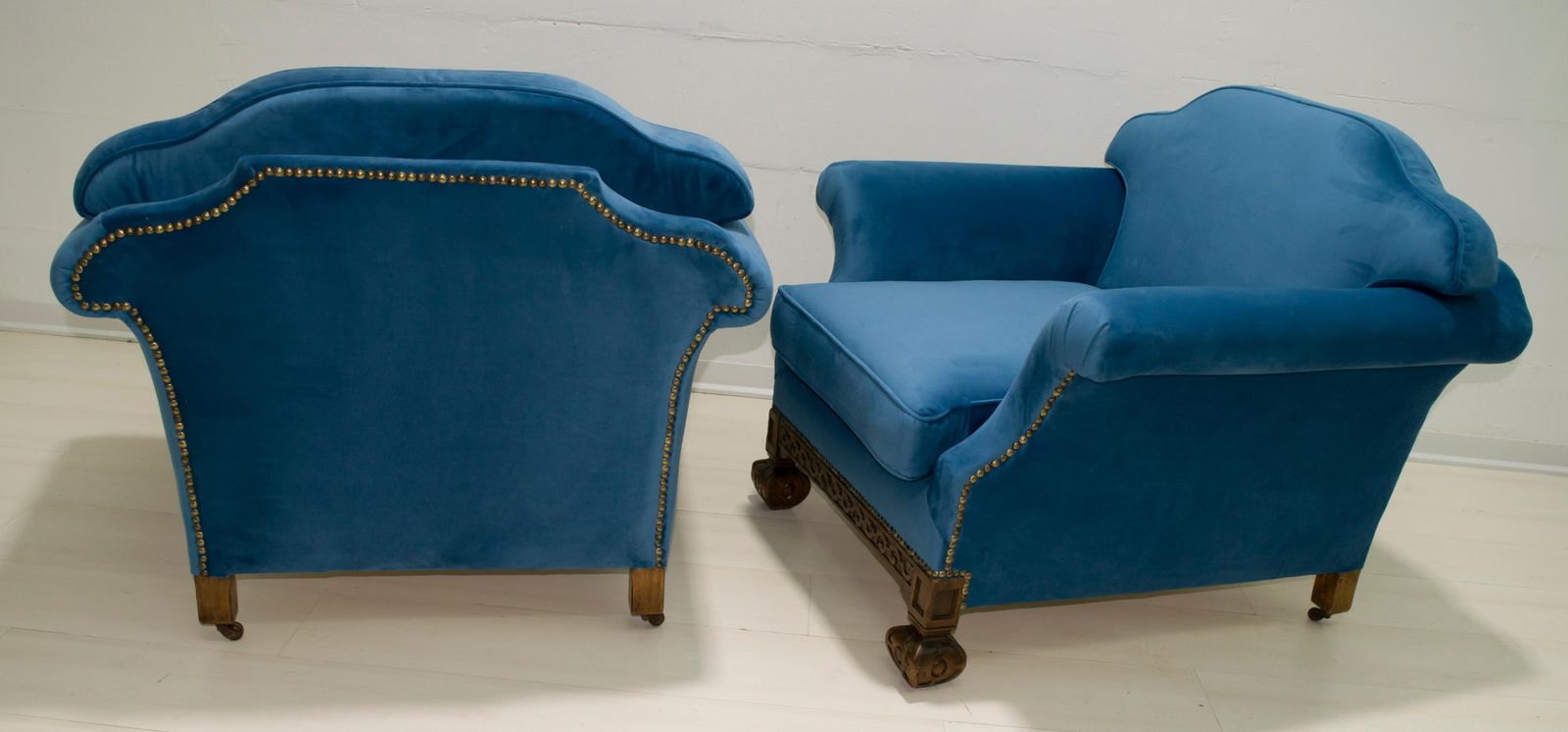 Pair Of 19th Century Neo Renaissance Oak And Blue Velvet Italian Armchairs photo furniture