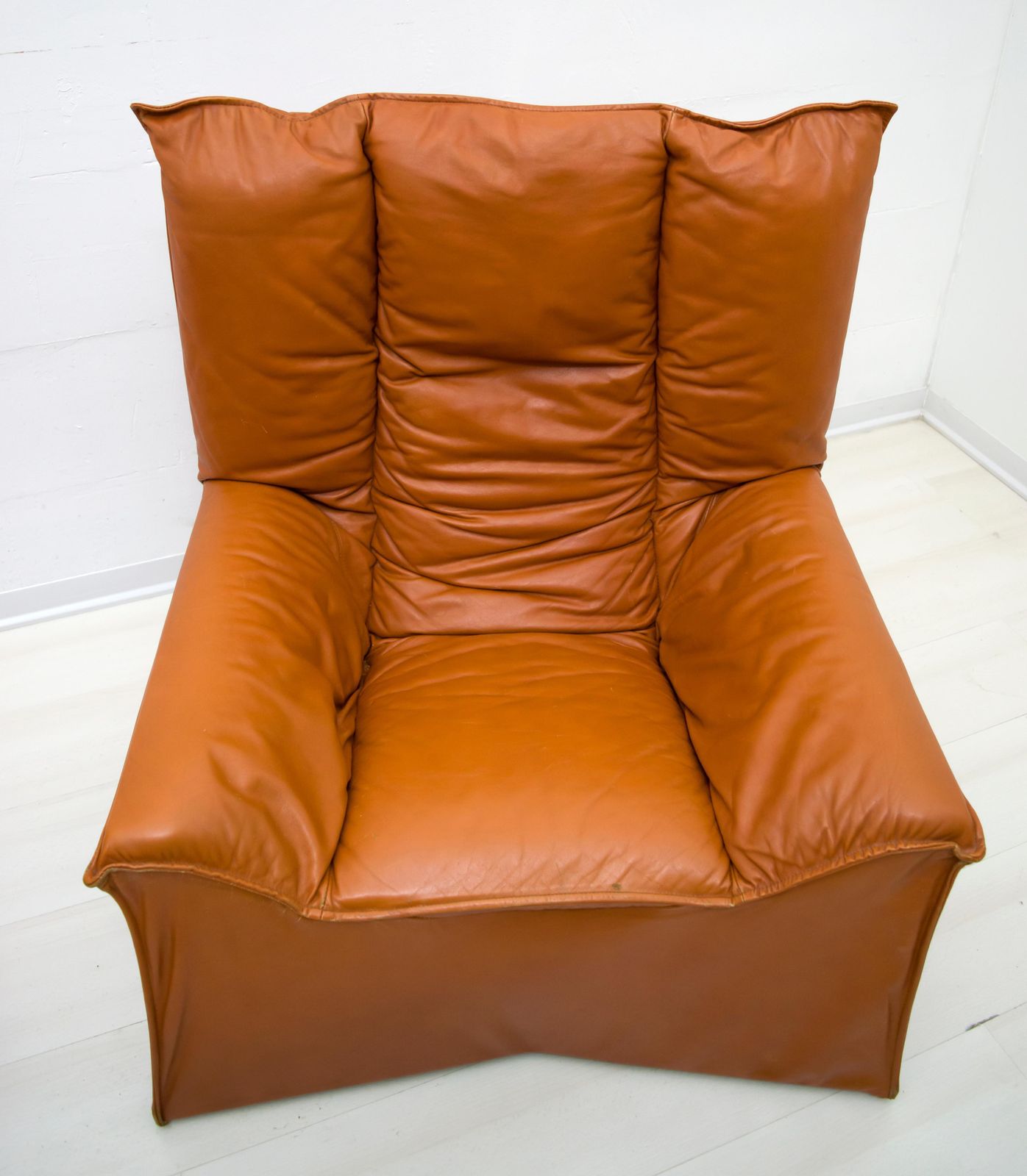 Pair Of Mid Century Modern Italian Real Leather Armchairs By Cinova, 1964s photo buy