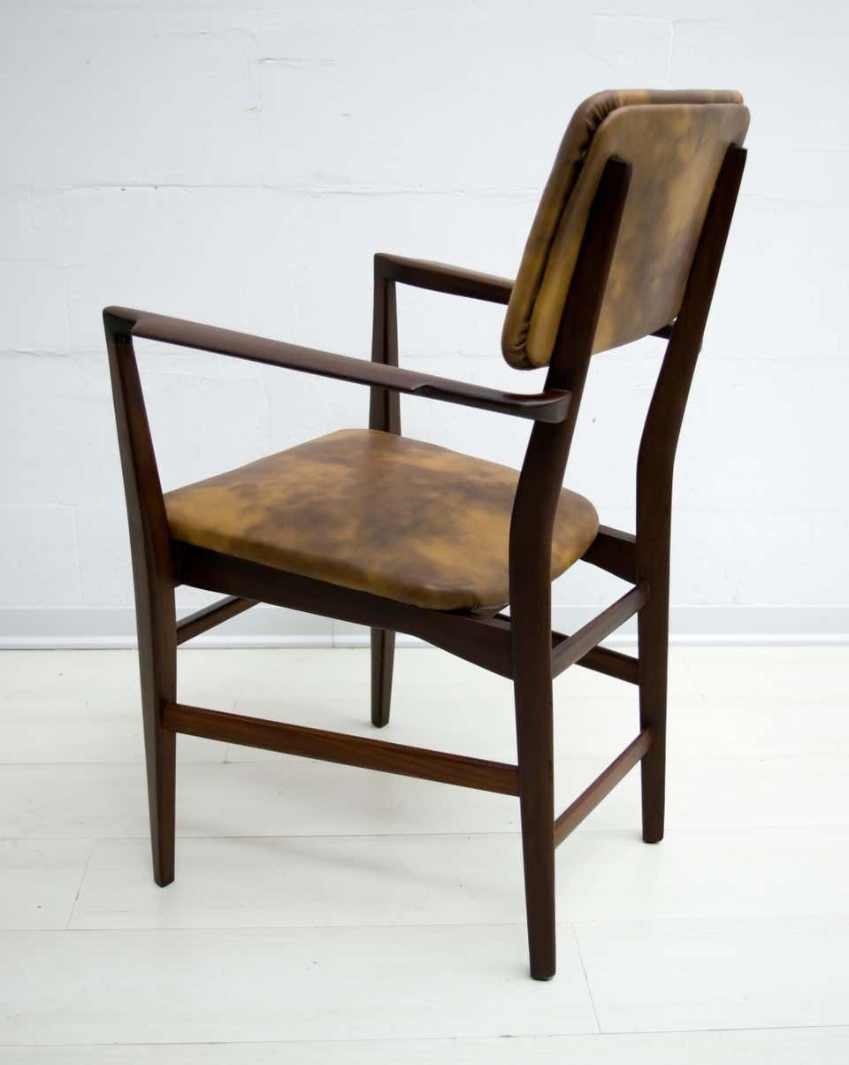 photo vintage Vittorio Dassi Mid Century Modern Italian Teakwood Writing Desk And Chair, 1950s