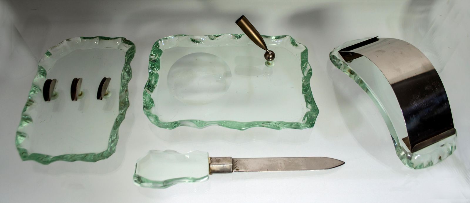 715.0 Pietro Chiesa Midcentury Chiseled Crystal Desk Set For Fontana Arte, 1930s photo